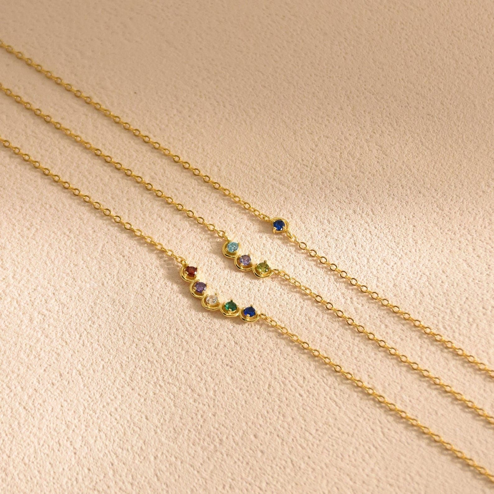 Su misura collana con pietra portafortuna, multiplo famiglia anniversario per lei nonna Festa della Mamma