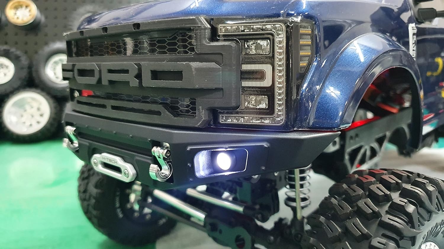 H-TECH RC CNC Aluminum Metal Front Bumper Face Bar & LED Kit for CEN Racing Ford F450 SD 1/10 RTR Custom Dually Truck, Black