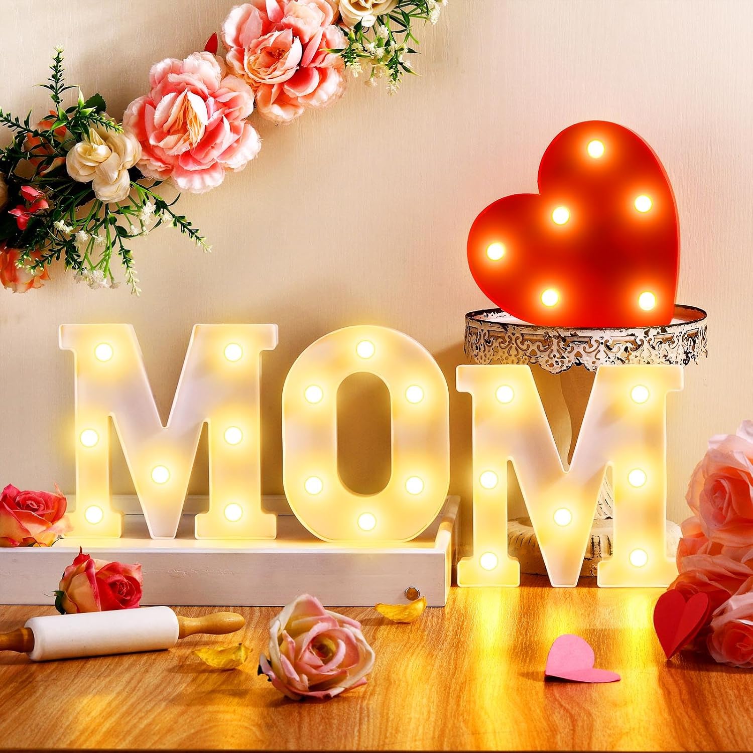 Aurelema 4 Pcs Mother's Day LED Lights Light up Letters Mom Light Sign Battery Powered Heart up Letters for Mom Party Decor Night Home Family Supplies (Pink)