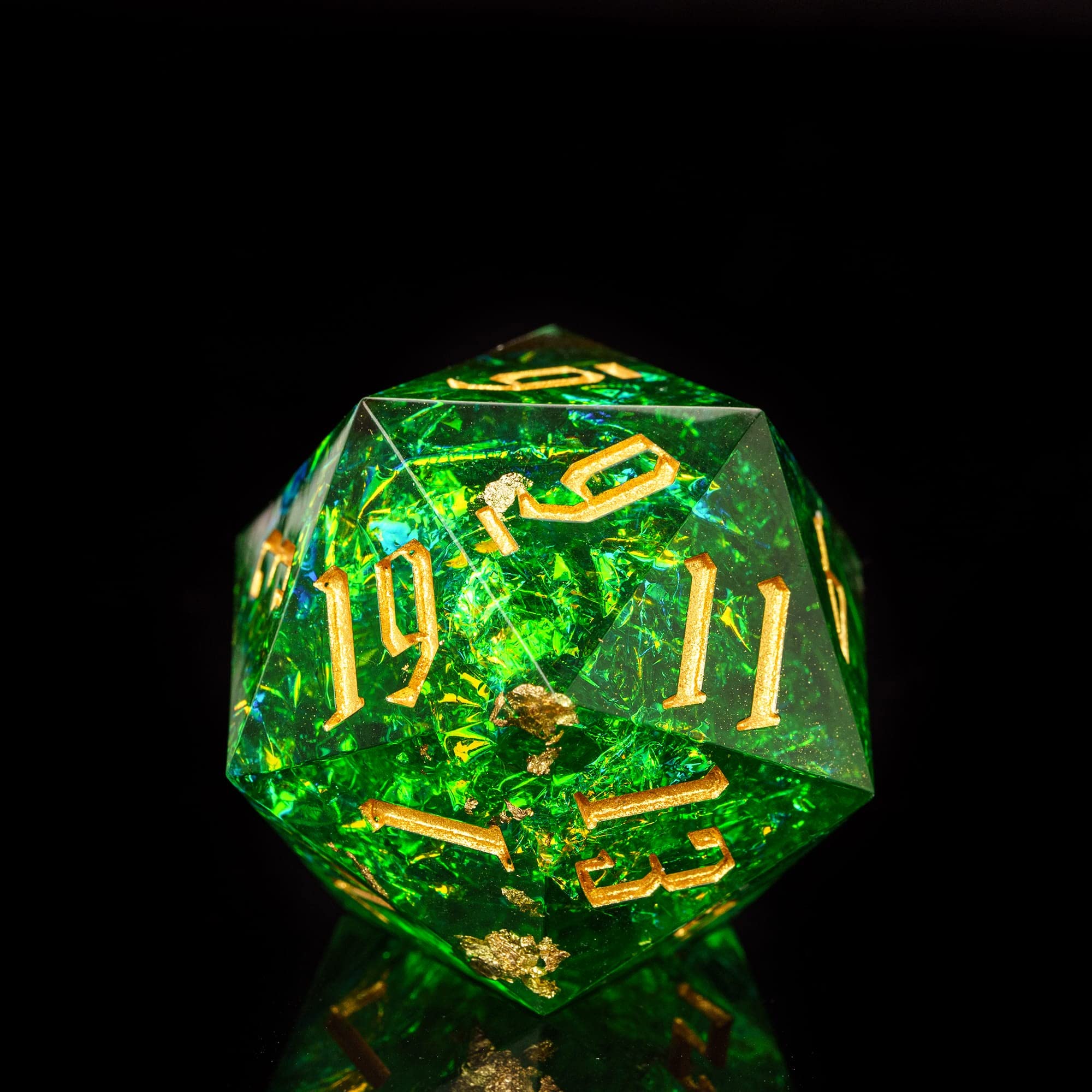 Cusdie 33MM D20 DND Dice with Sharp Edges and Glitter Foil Inclusions, Single 20 Sided D&D Dice, for Role Playing Game Dungeons and Dragons Gift(Green)