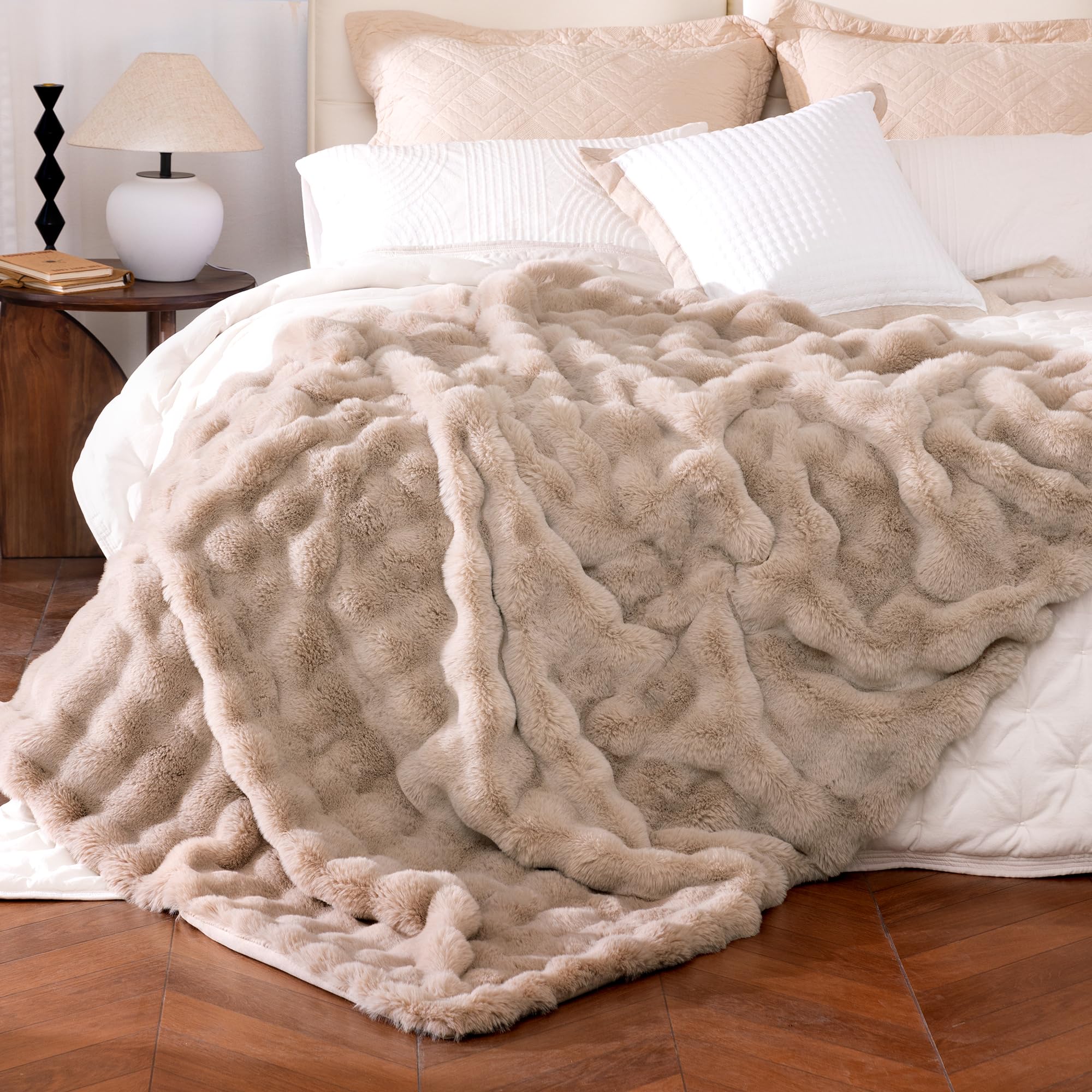 Photo 1 of blunique Faux Fur Throw Blanket - Ultra Soft, Bubble Design, Light Brown, 60x80"