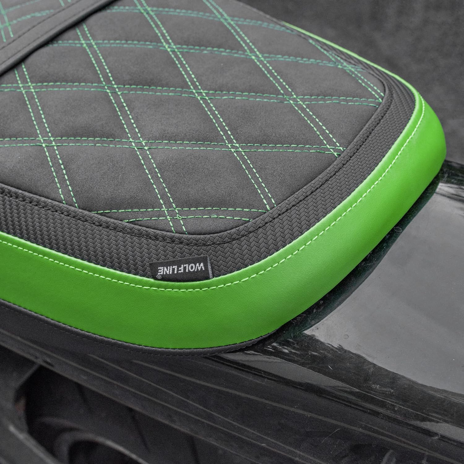 Motorcycle Complete Seat Cushion Pad Fit for Z900RS 2018-2025 Passenger Driver One-Piece Pillion Pressure Relief, Green