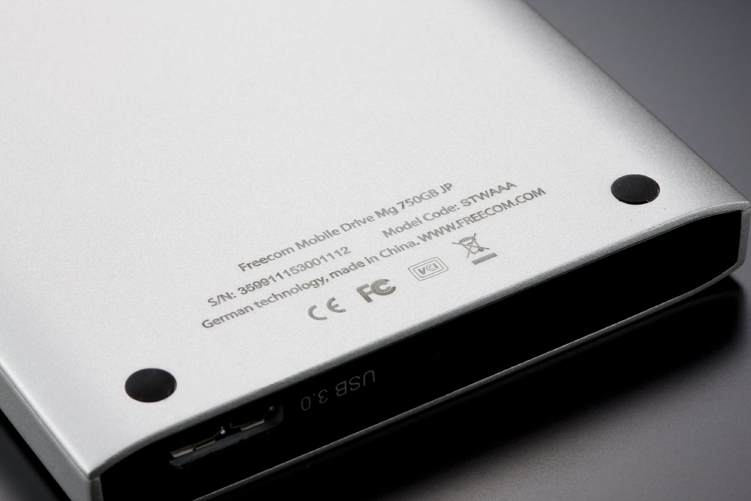 Amazon.co.jp: Freecom Mobile Drive Mg 1TB [外付け/2.5インチ/USB3.0