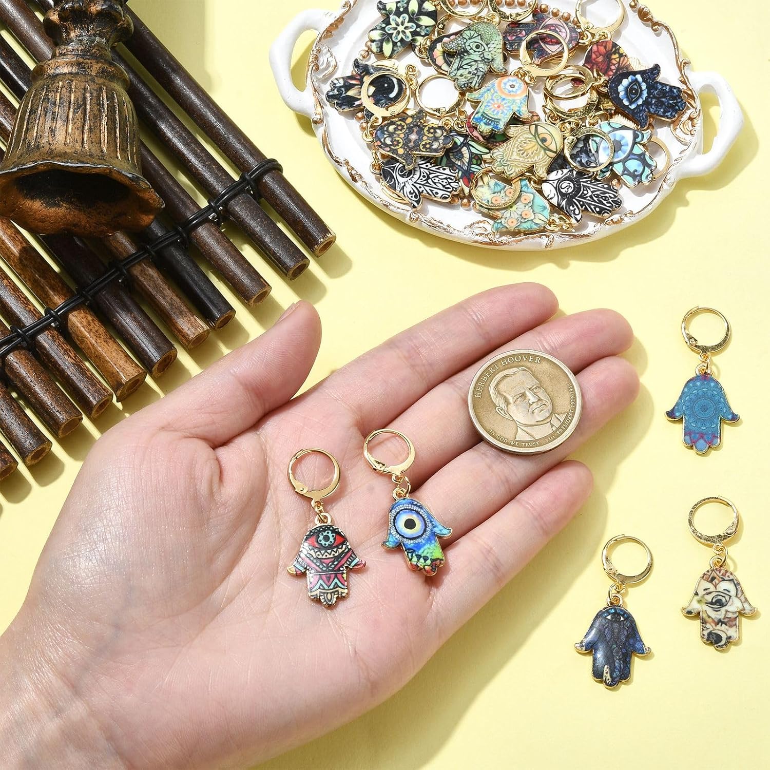 LiQunSweet 25 pcs Hamsa Hand Theme Enamel Alloy Stitch Markers Lucky Evil Eye Buddha Charms with Leverback for Knitting Crocheting DIY Jewelry Craft Bag Decoration