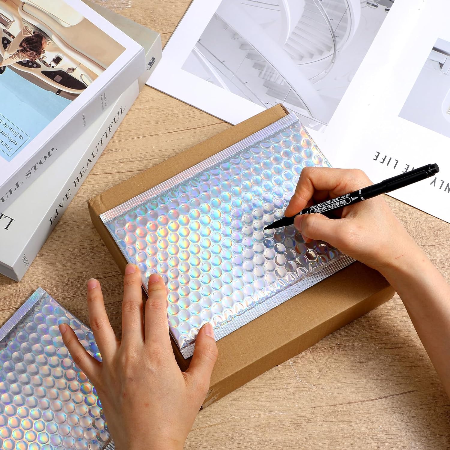 60 Pcs Holographic Bubble Mailers Metallic Bubble Envelopes Waterproof Self Seal Shipping Bags Thick Cushioning Mailers for Makeup Jewelry Small Business Packaging, Rainbow Color