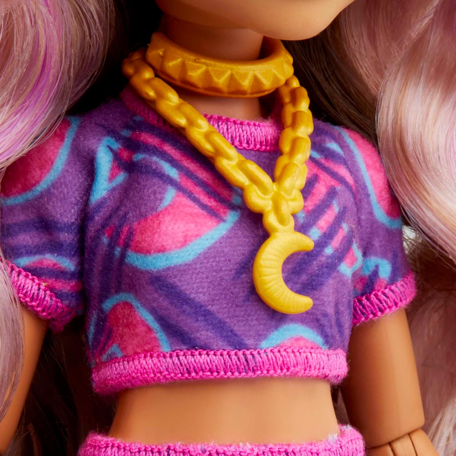 Monster High Clawdeen Doll Features 10+ Flexible Joints for Girls Ages 4 and Up