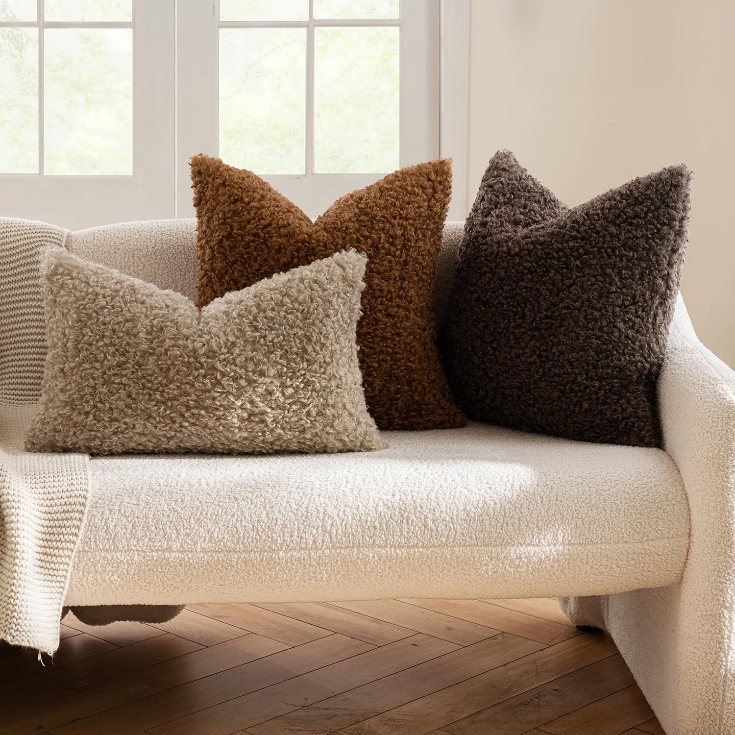 Amazon.com: MIULEE Pack of 2 Faux Fur Chocolate Throw Pillow