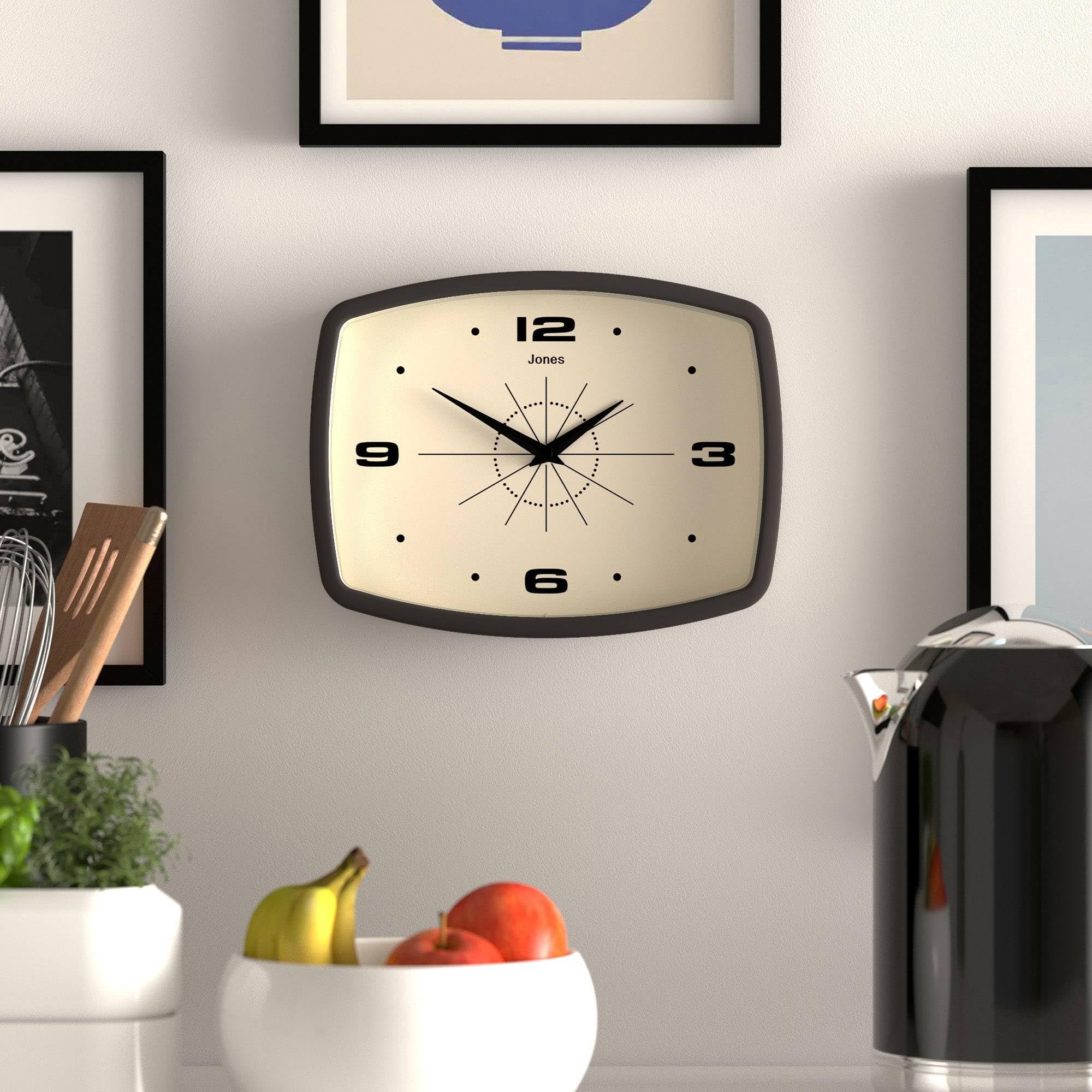thumbnail: Jones Clocks Movie Wandklok 25cm - Retro Design In Oranje, Voor Keuken Of Woonkamer