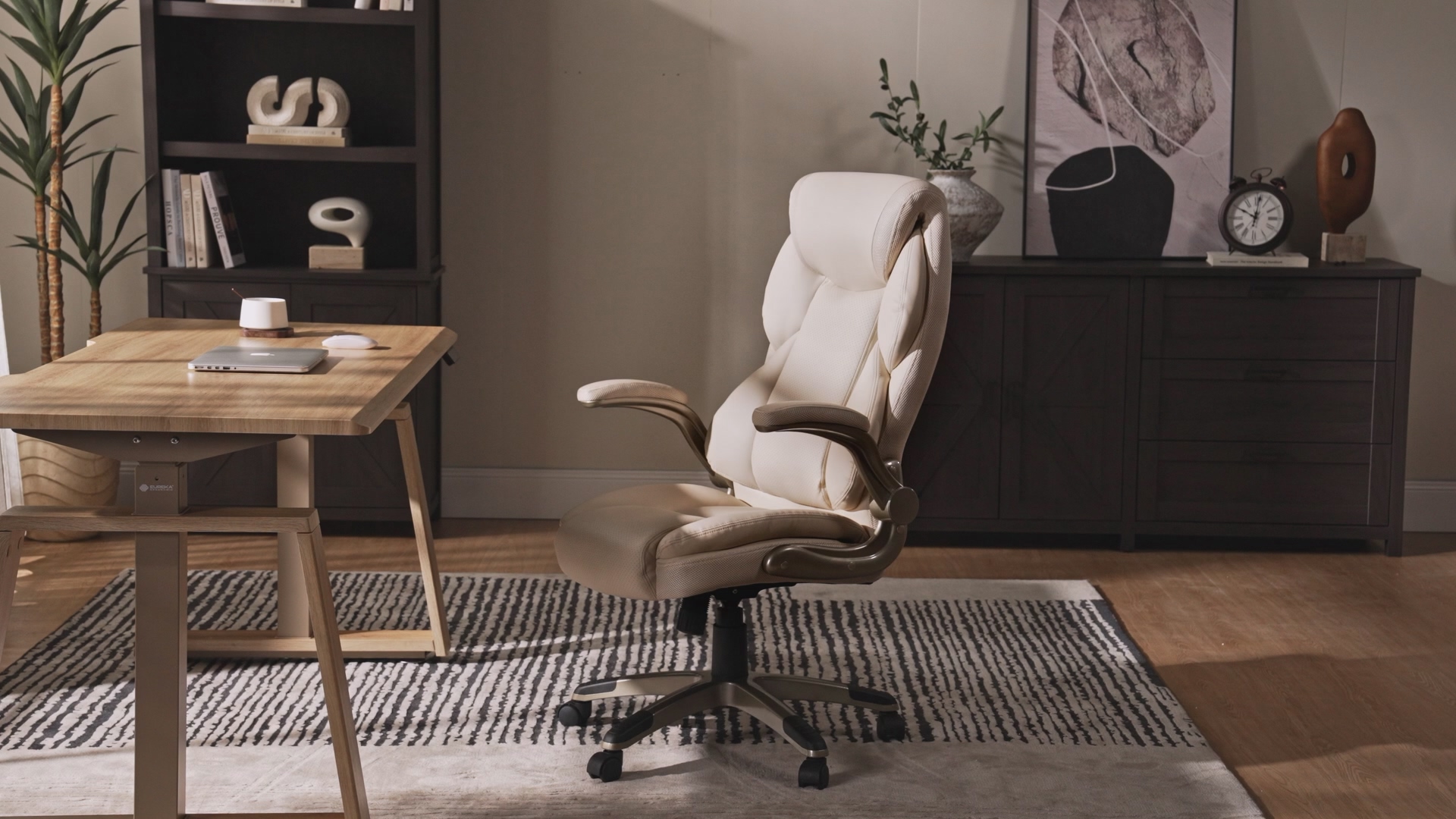 Amazon.com: EUREKA ERGONOMIC Galene Executive Office Chair Flip Up