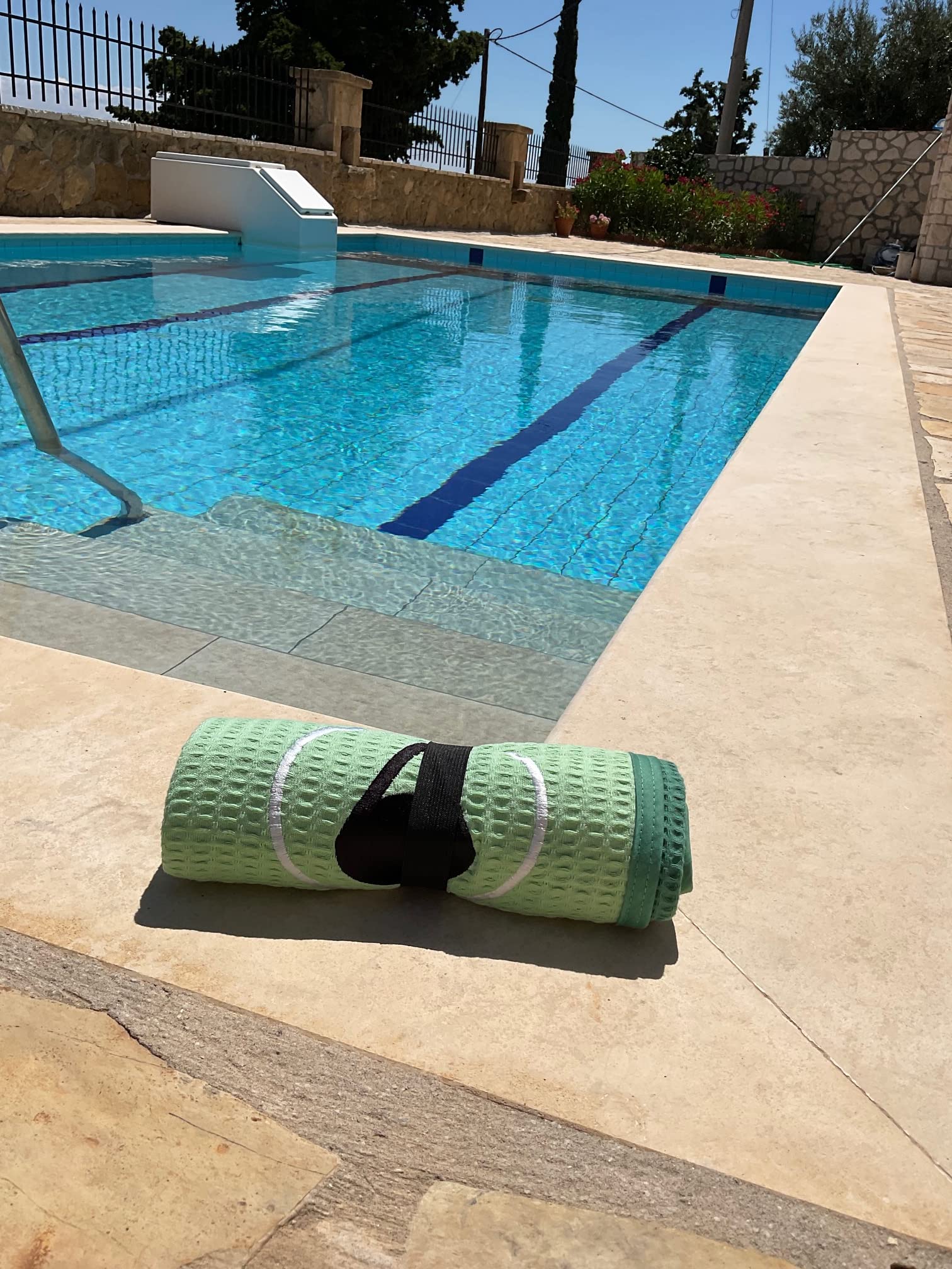 WAVE HAWAII Travel-Badeponcho Gr. L-XL 171-199cm & Reisehandtuch 130 x 80cm, Breese, 100% Baumwolle, hochwertige Qualität, robust, Schlaufe, leicht, Strand, Urlaub, Outdoor, Camping, Vanlife
