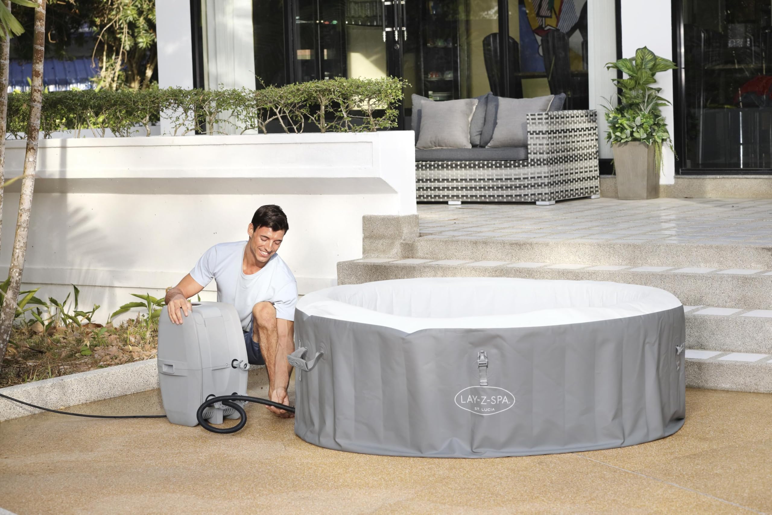 Bestway Lay-Z-SPA St. Lucia AirJet Whirlpool 170 x 66 cm 2-3 Personen rund Silbergrau