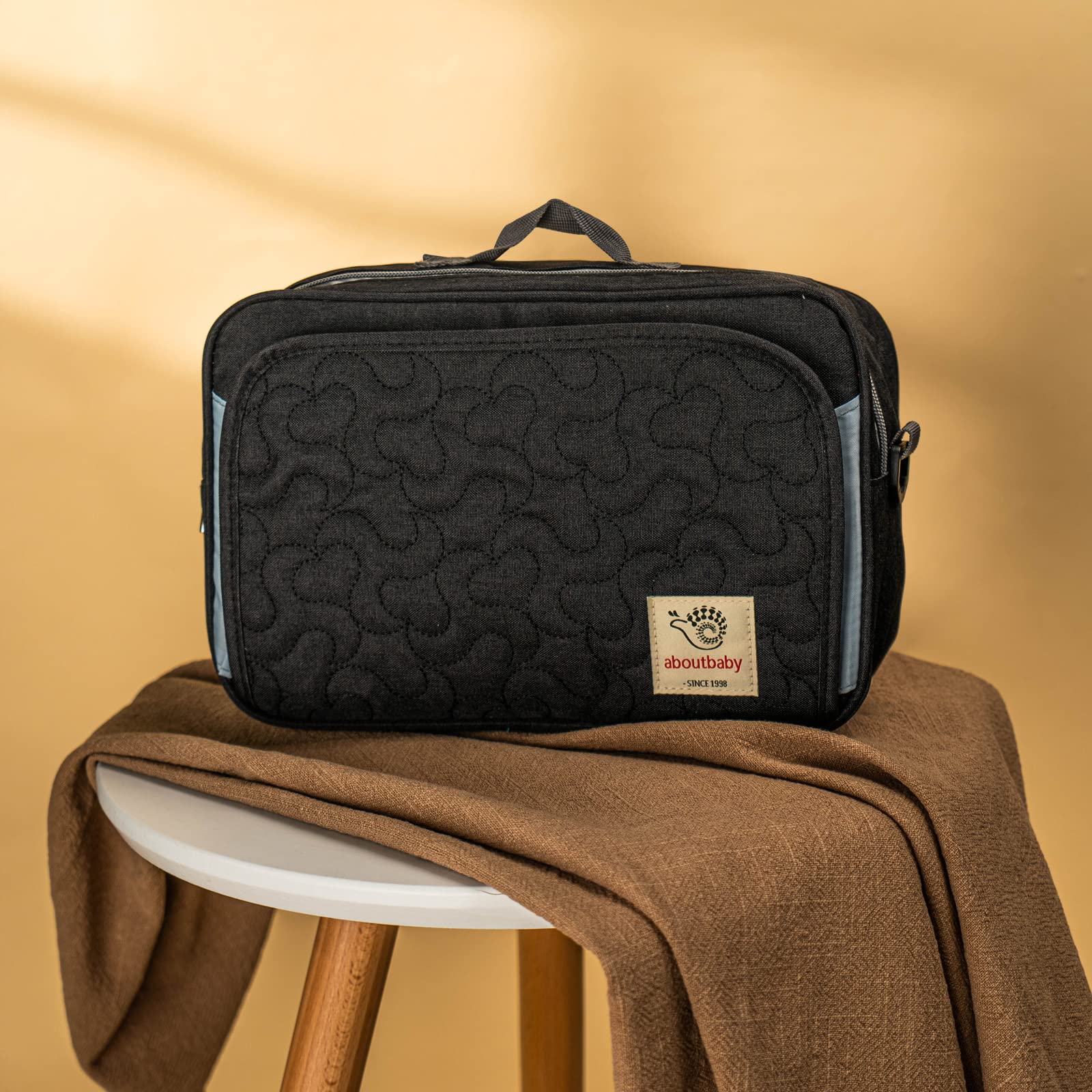 TRENDPLAY Kleine Wickeltasche, Mini-Kinderwagen-Organizer, Caddy mit Reinigungstaschen, Caddy Parent Console mit Kinderwagengurten, passend für alle Kinderwagen, schwarz