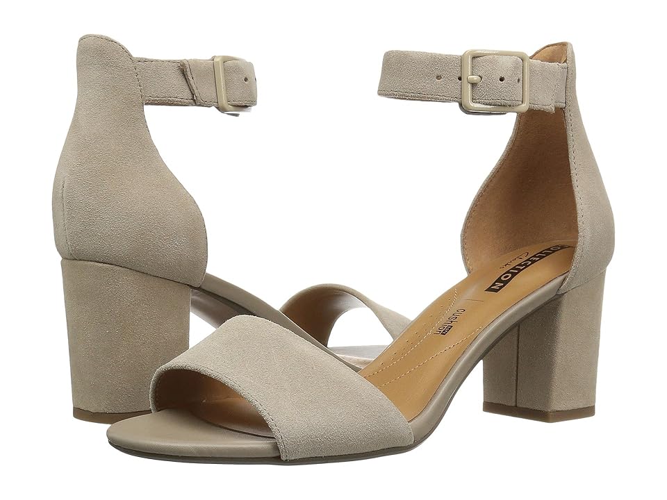

Clarks Deva Mae (Sand Suede) Women's Sandals