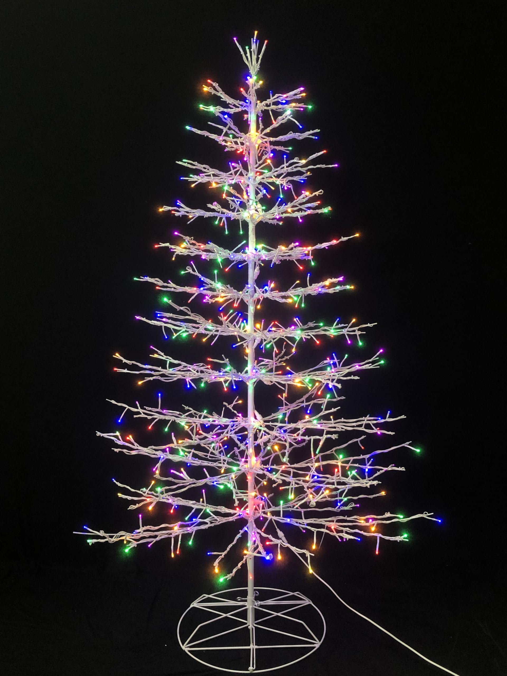 Amazon.com: Amazing Seasons 6 FT Starry Winterberry Tree 760