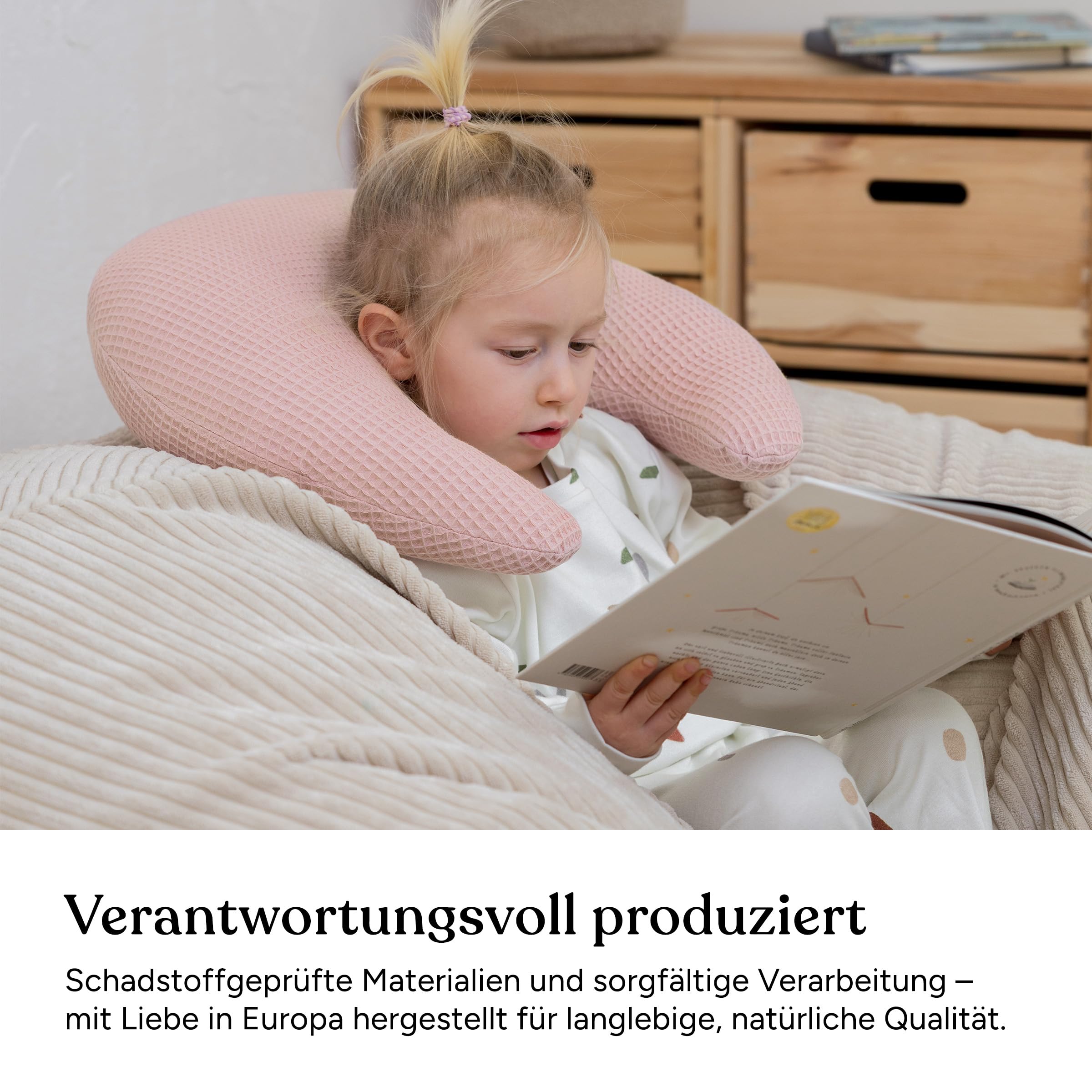 Ehrenkind® Kuschelkissen Mond aus Bio-Baumwolle | Waffelpiqué Dekokissen & Kuschelkissen fürs Kinderzimmer | Atmungsaktiv & formstabil | Beige