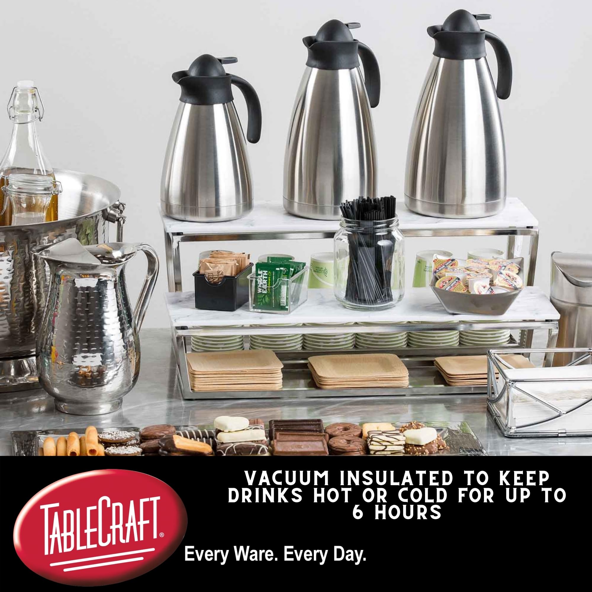 TableCraft 10298, jarra térmica de café de acero inoxidable, 50 onzas (1.5 litros), dispensador de bebidas aislado al vacío, tapa de prensa para servir, caliente o fría, grado comercial