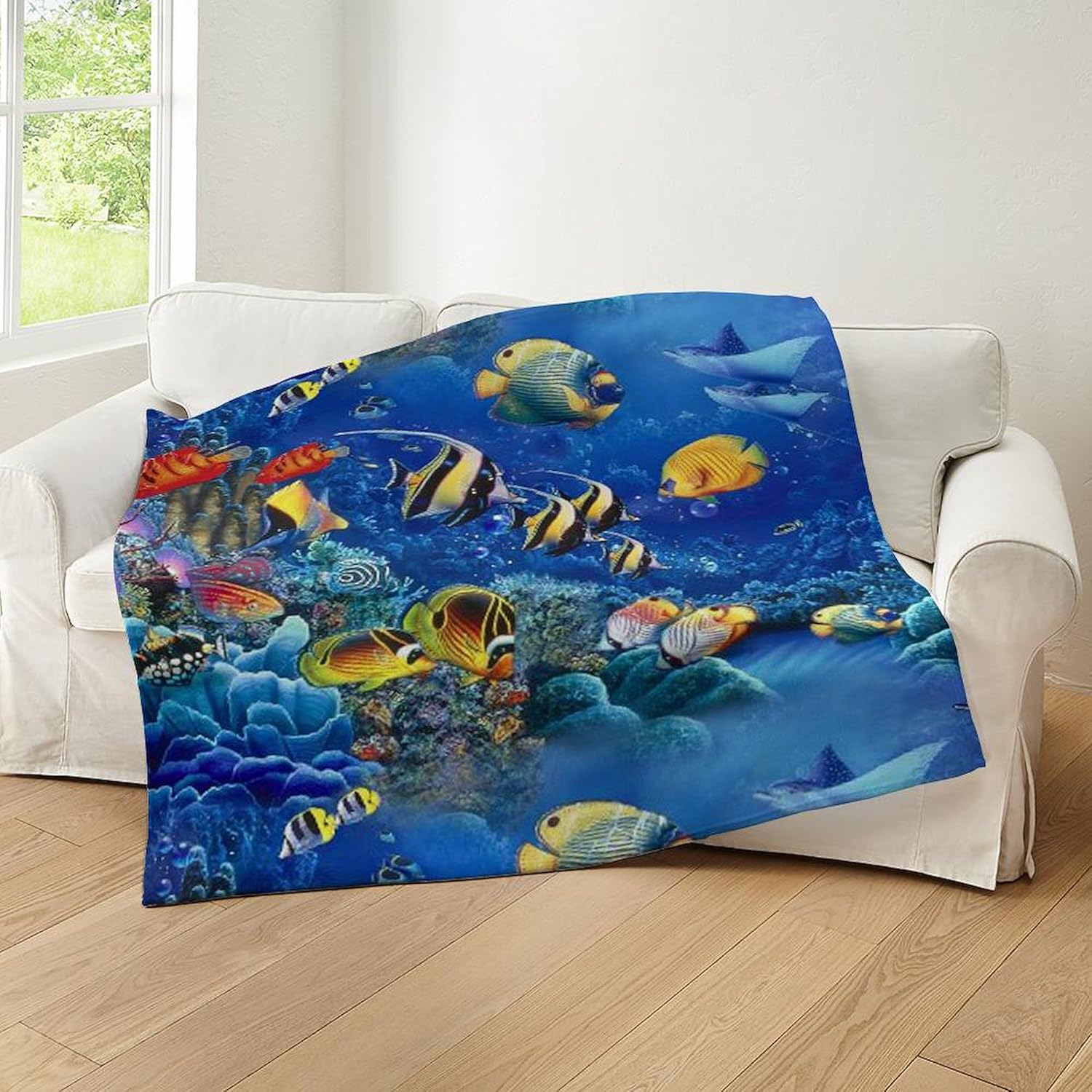 CafePress Tropical Fish Throw Blanket Super Soft Fleece Plush Throw Blanket, 60"x50"