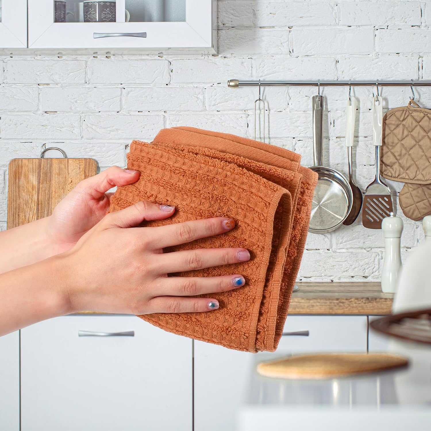 2 Pack Waffle Bathroom Hand Towels Waffle Hand Towel 14x28 Inches | Striped Pattern, Cotton, Lightweight, Quick Drying Towels, Soft Absorbent, Decorative, Towel for Women, Bathroom Kitchen