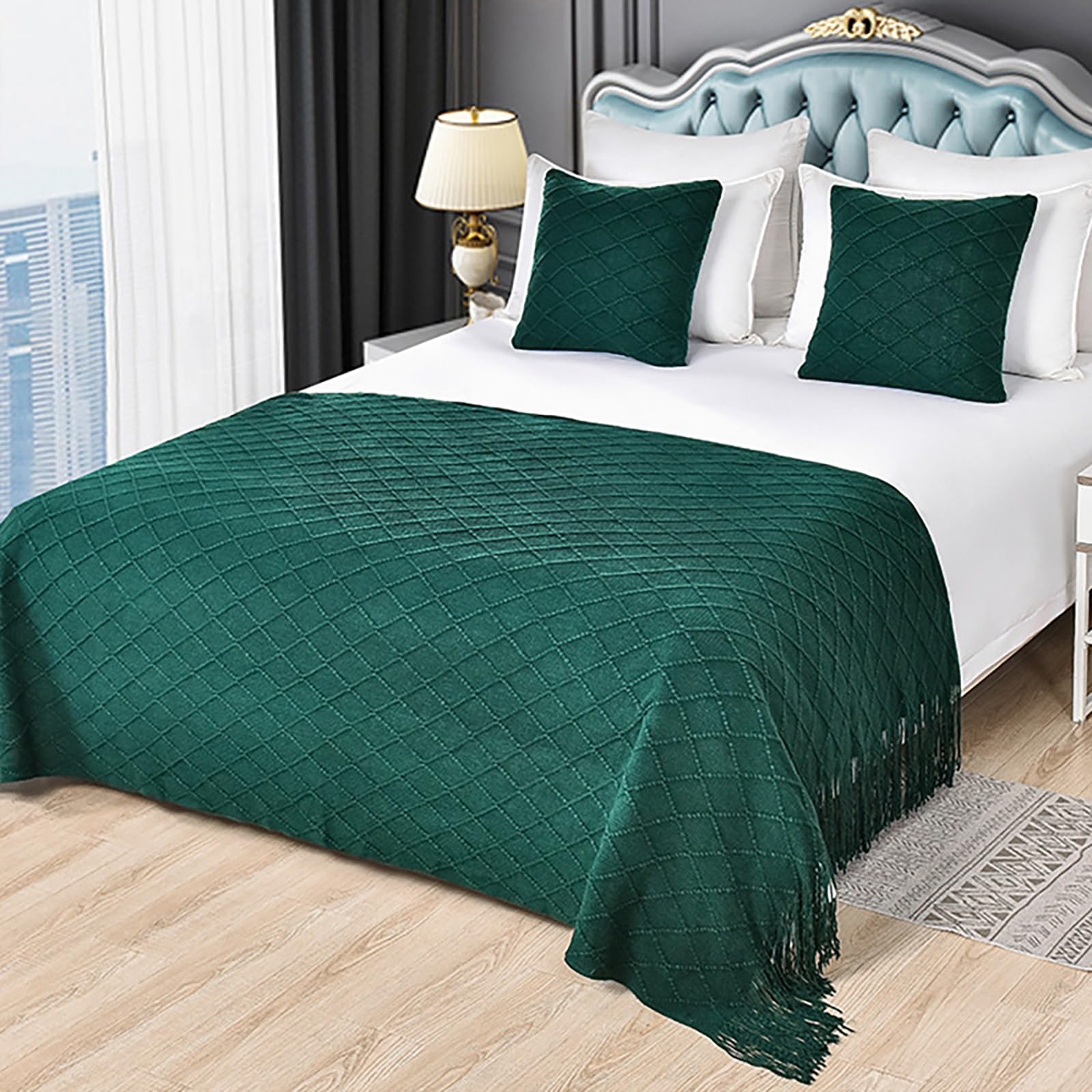 Decoración sofá con flecos jacquard y cubrecama verde oscuro para dormitorio y hotel