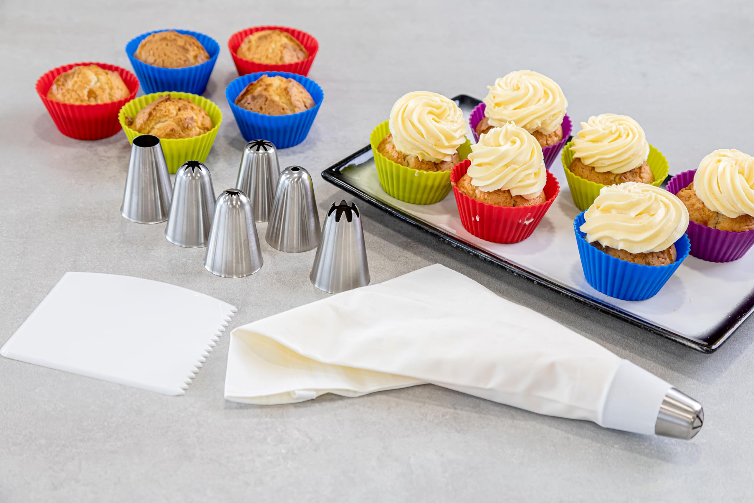 Kitchen Craft Sweetly Does It: Set Di 3 Tronchesi Per Fondente A Forma Di Foglia, 25-40mm - 3