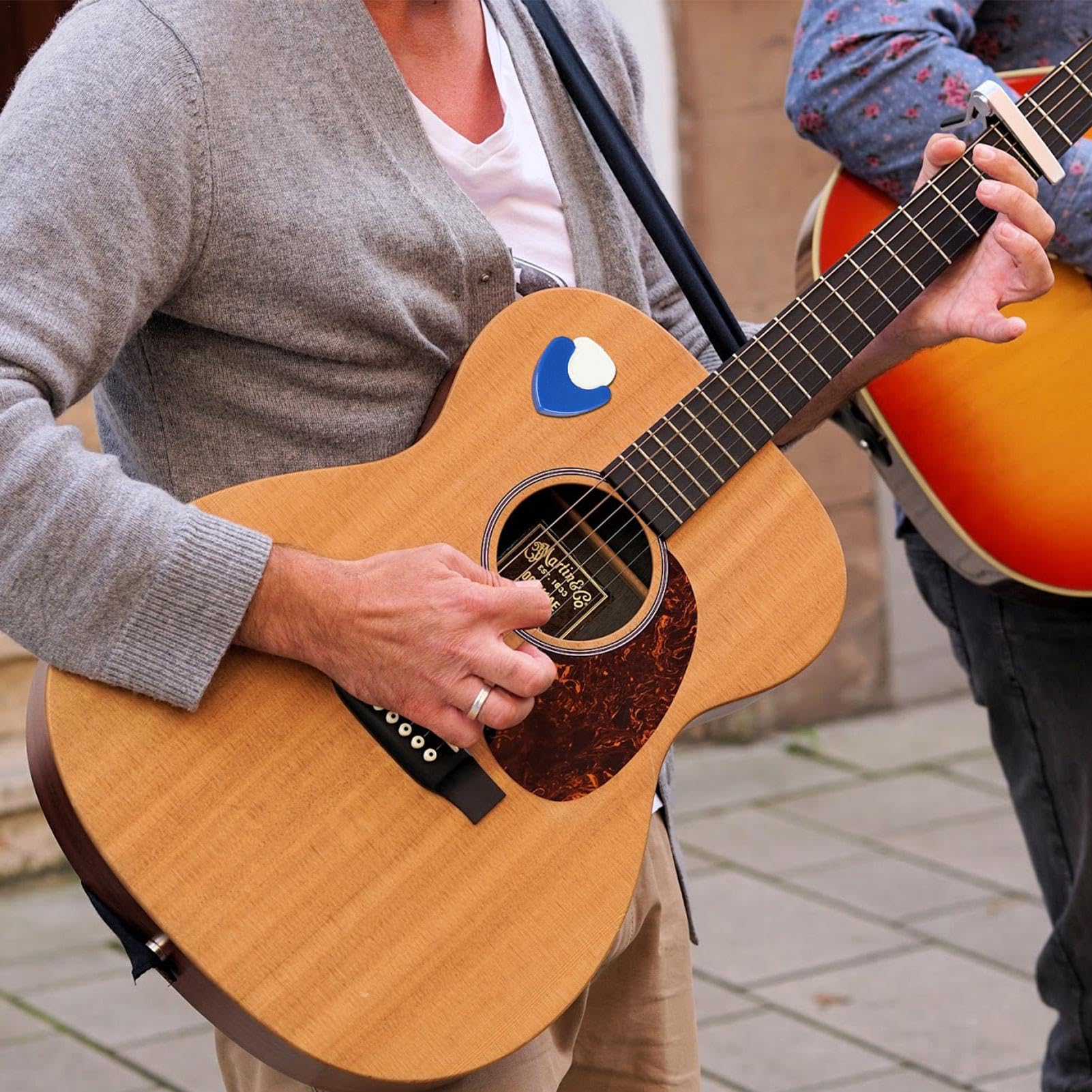 QUMIIRITY De Rangement Pour Médiators De Guitare PU Pochette De