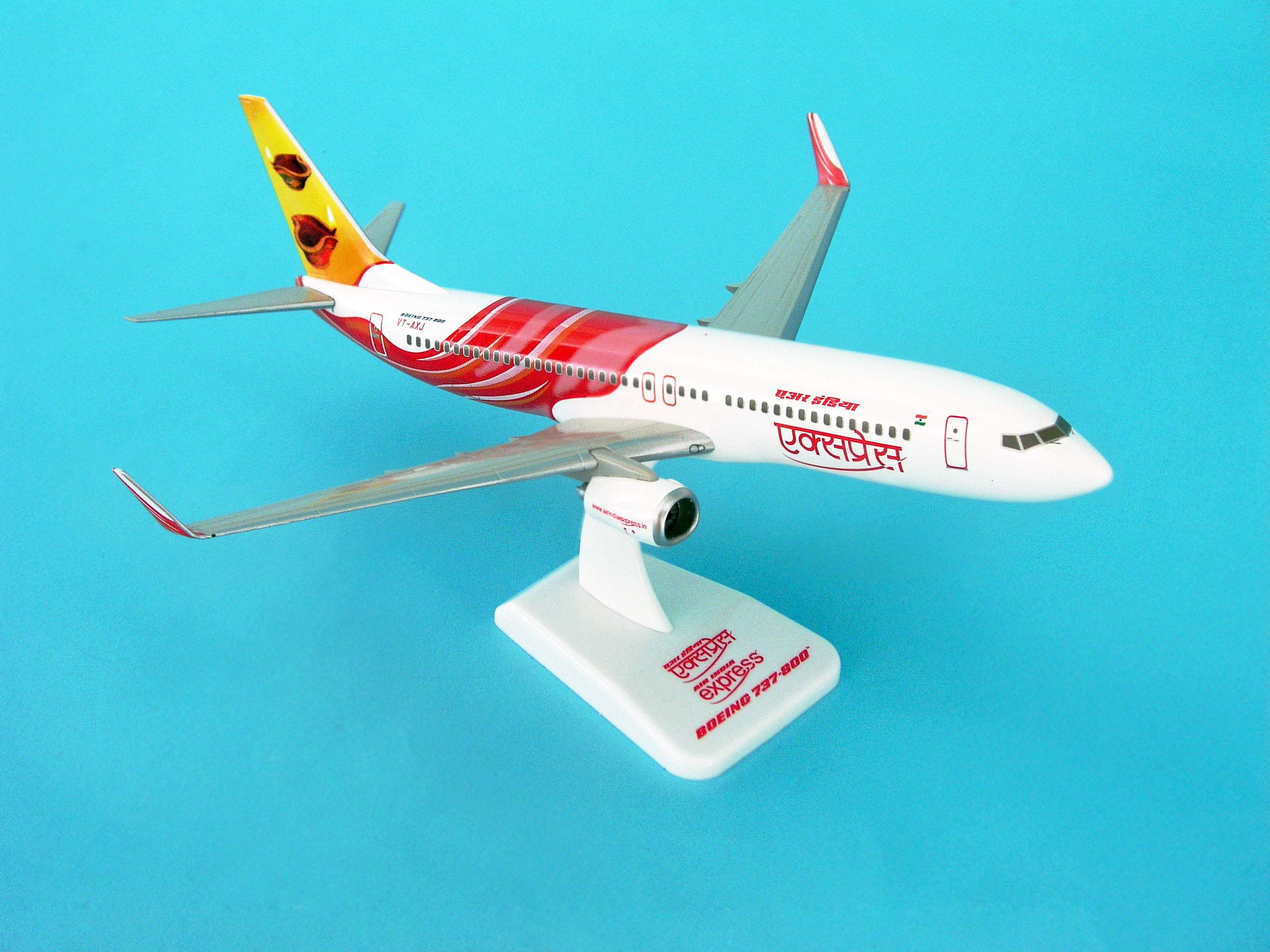 Hogan Wings 1:200 Boeing 737-800 Air India Express (VT-AXD