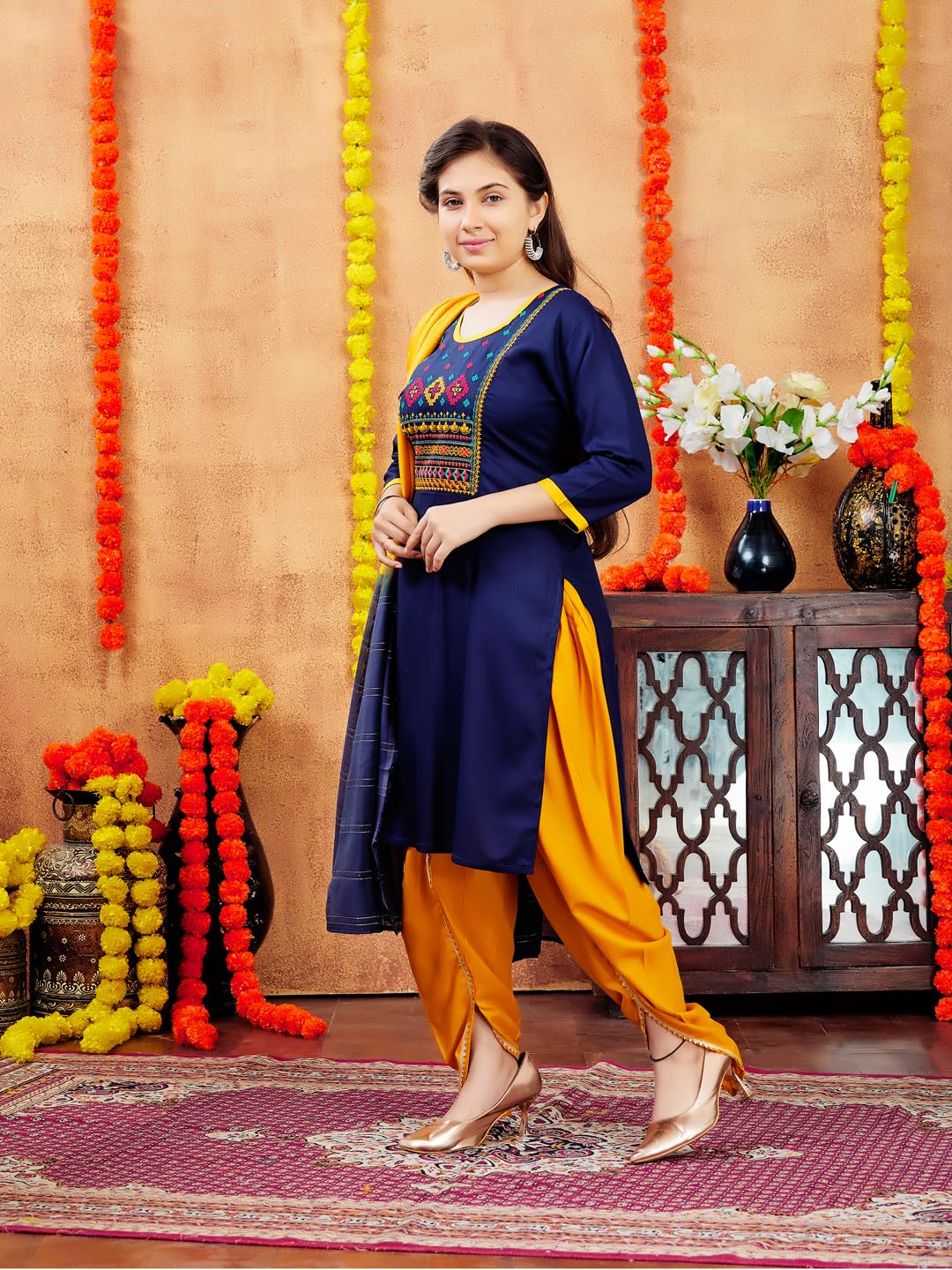 Aarika Girls Navy Blue Colour Embroidery Cotton Kurti (10-15 Years)