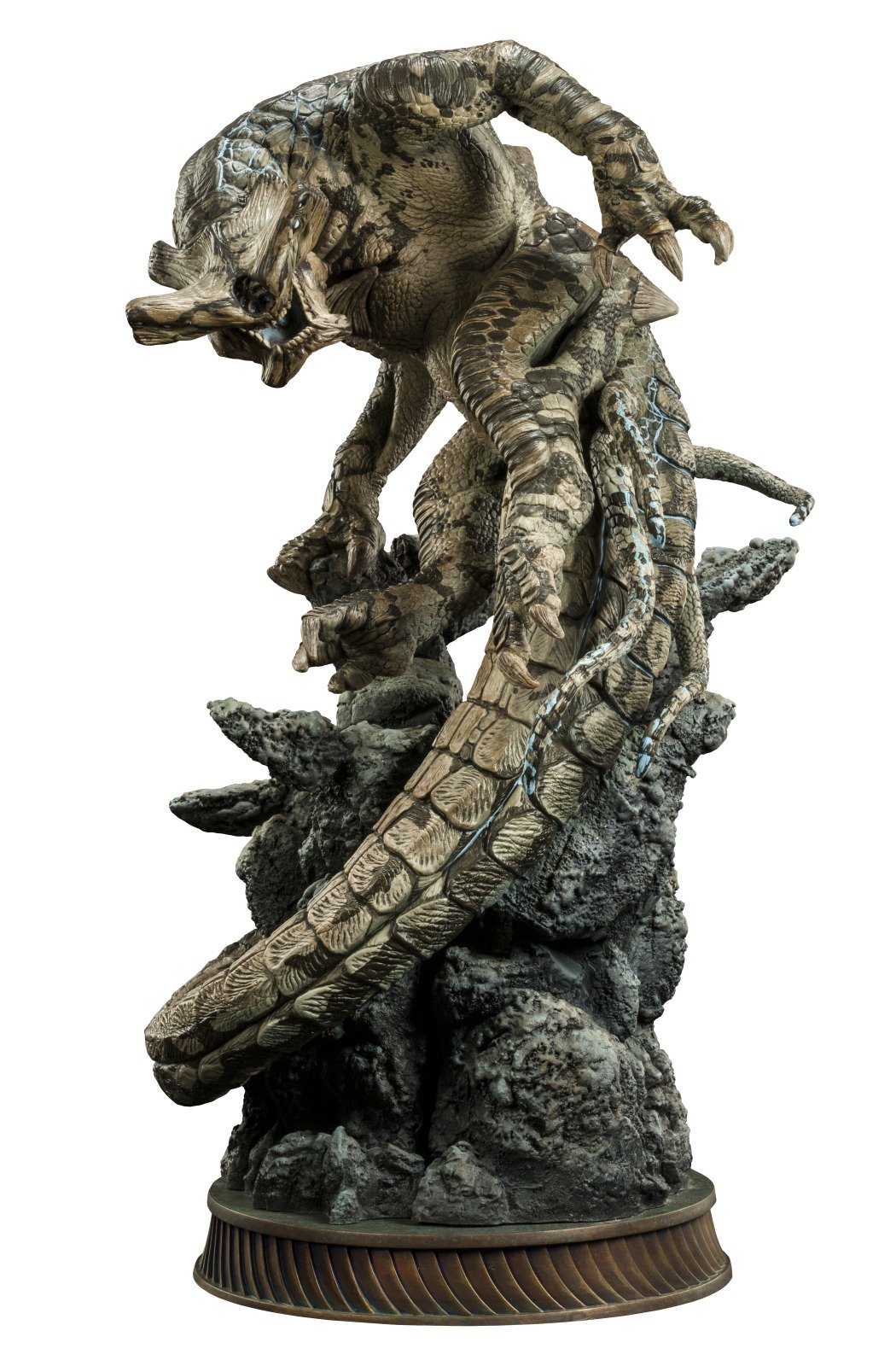 パシフィックリム　スラターン　超巨大スタチュー　　激レア最安値(値引き可) Amazon.co.jp: パシフィック・リム/ スラターン・カイジュウ