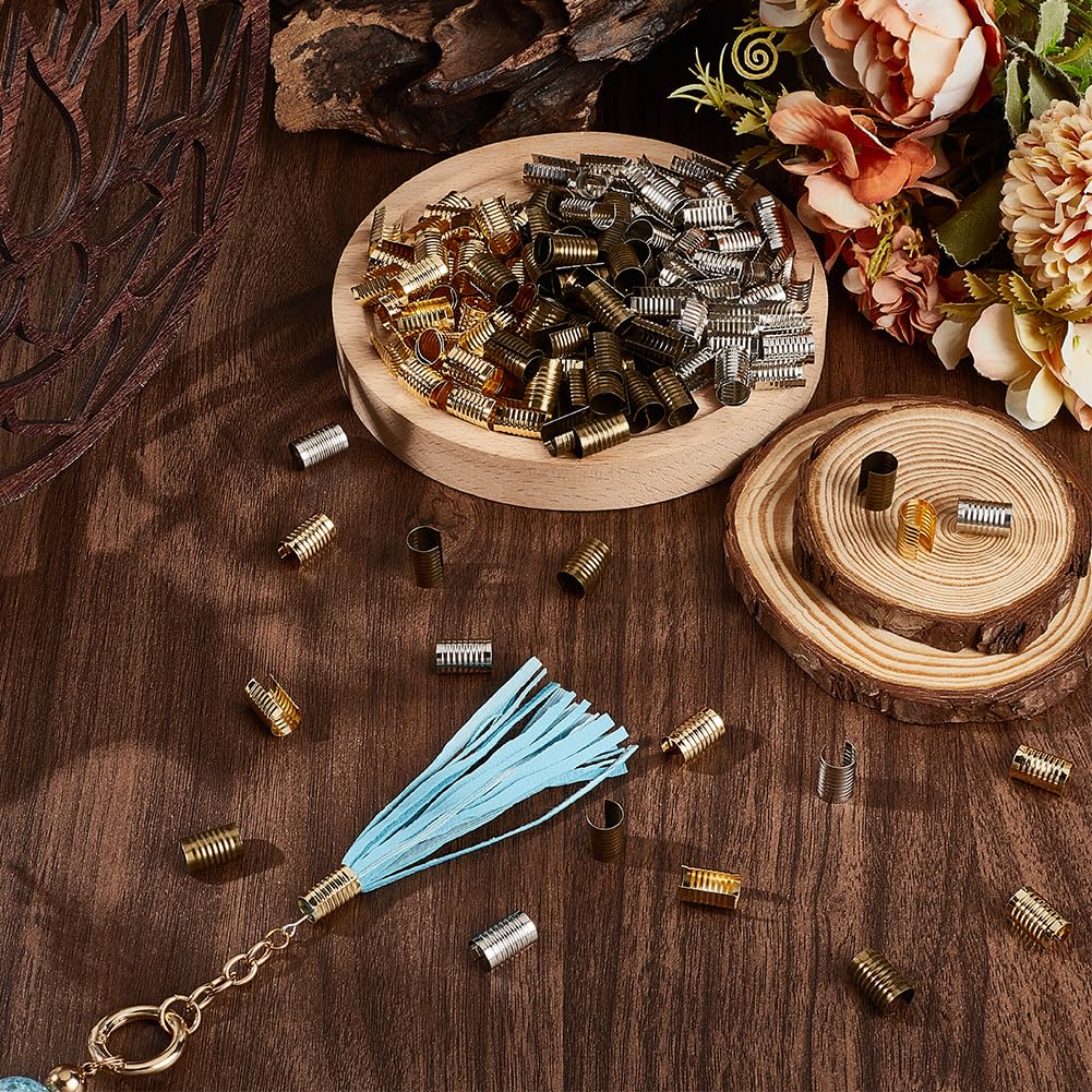 SUNNYCLUE 1 Boîte De 230 Embouts De Cordon Tibétains En Cuir Argenté Antique Kumihimo Pour Bracelets, Fournitures De Colle Dans Les Extrémités à Sertir, Embout De Tube, Fermoirs à Homard, Anneau De