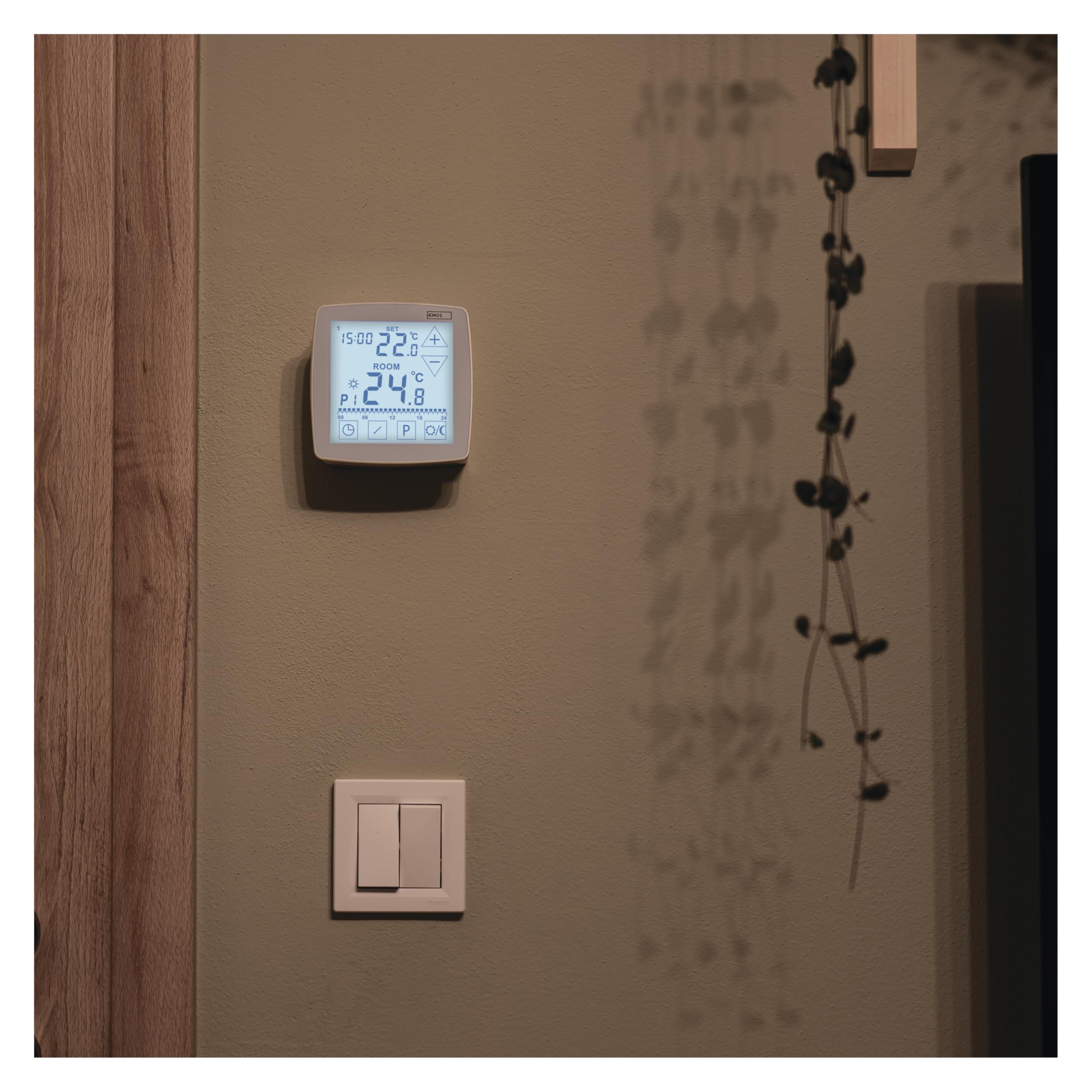 EMOS - Termostato digital con OpenTherm - programable, cableado, 230 V - Sistemas de calefacción/refrigeración con sensor de suelo - Control de temperatura 7-30 °C - Montaje en superficie - Protección