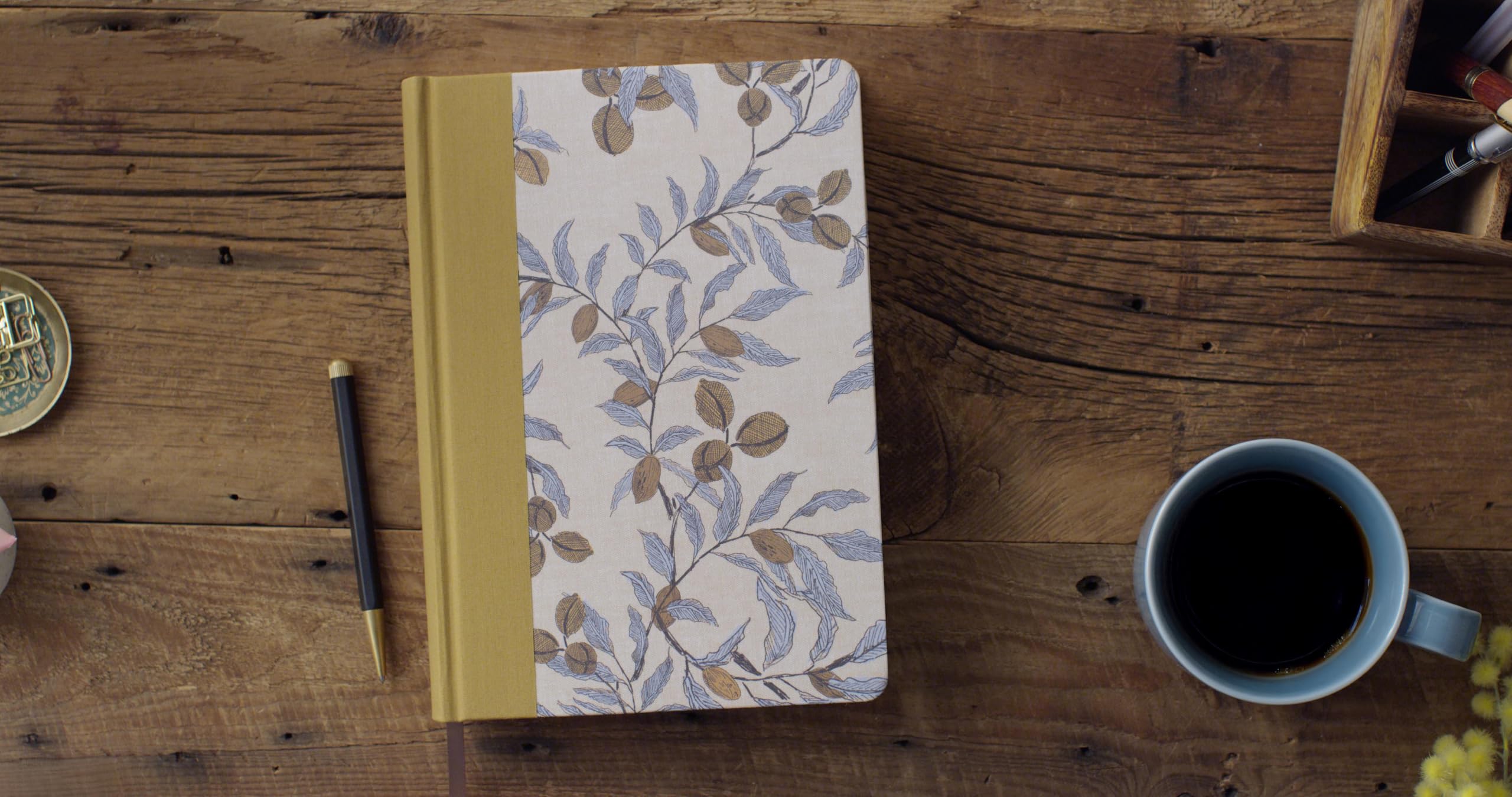 ESV Single Column Journaling Bible, Large Print, Artist Series (Cloth Over Board, Lulie Wallace, Katherine)