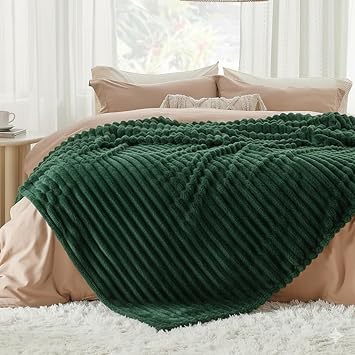 Fleece Throw Blanket for Sofa or Bed, Chunky Rib Popcorn Waffle Design, Soft Warm Cosy Blanket Throw