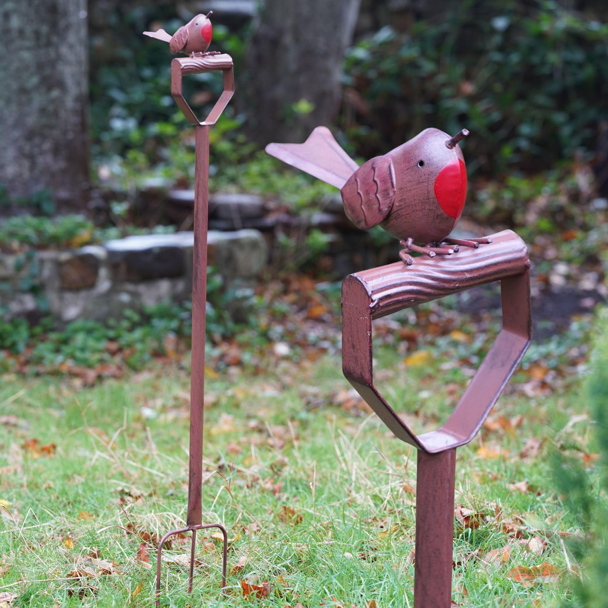 105cm Robin on Fork Metal Garden Ornament Sculpture Outdoor Robins Statue Decoration Large Gardening Gift