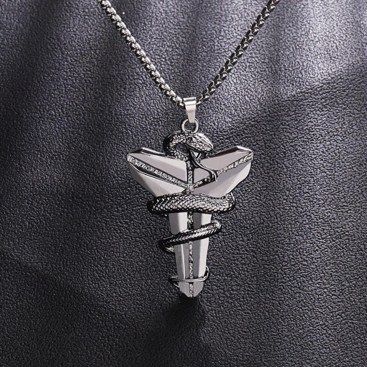 Basketball Fan Memorial Collar Colgante Viper Mamba Cross Collar Boys and Girls Jewelry Trendy Matching