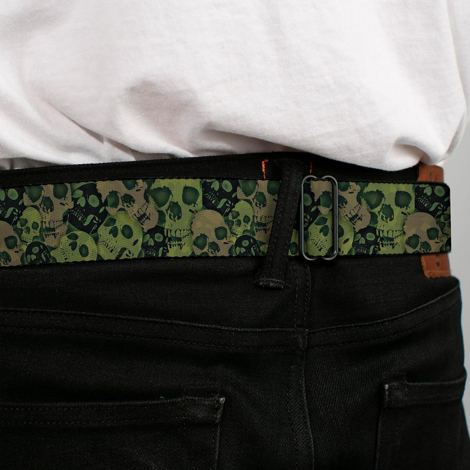 Buckle-Down Men's Seatbelt Belt Skulls XL, Multicolor, 1.5" Wide-32-52 Inches in Length image 4