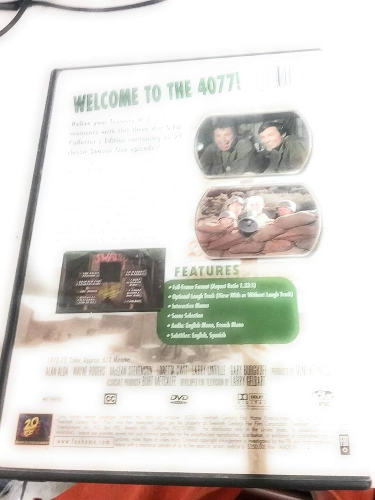 Amazon.co.jp: Mash TV Season 1: Vol 1 [DVD] [Import] : DVD