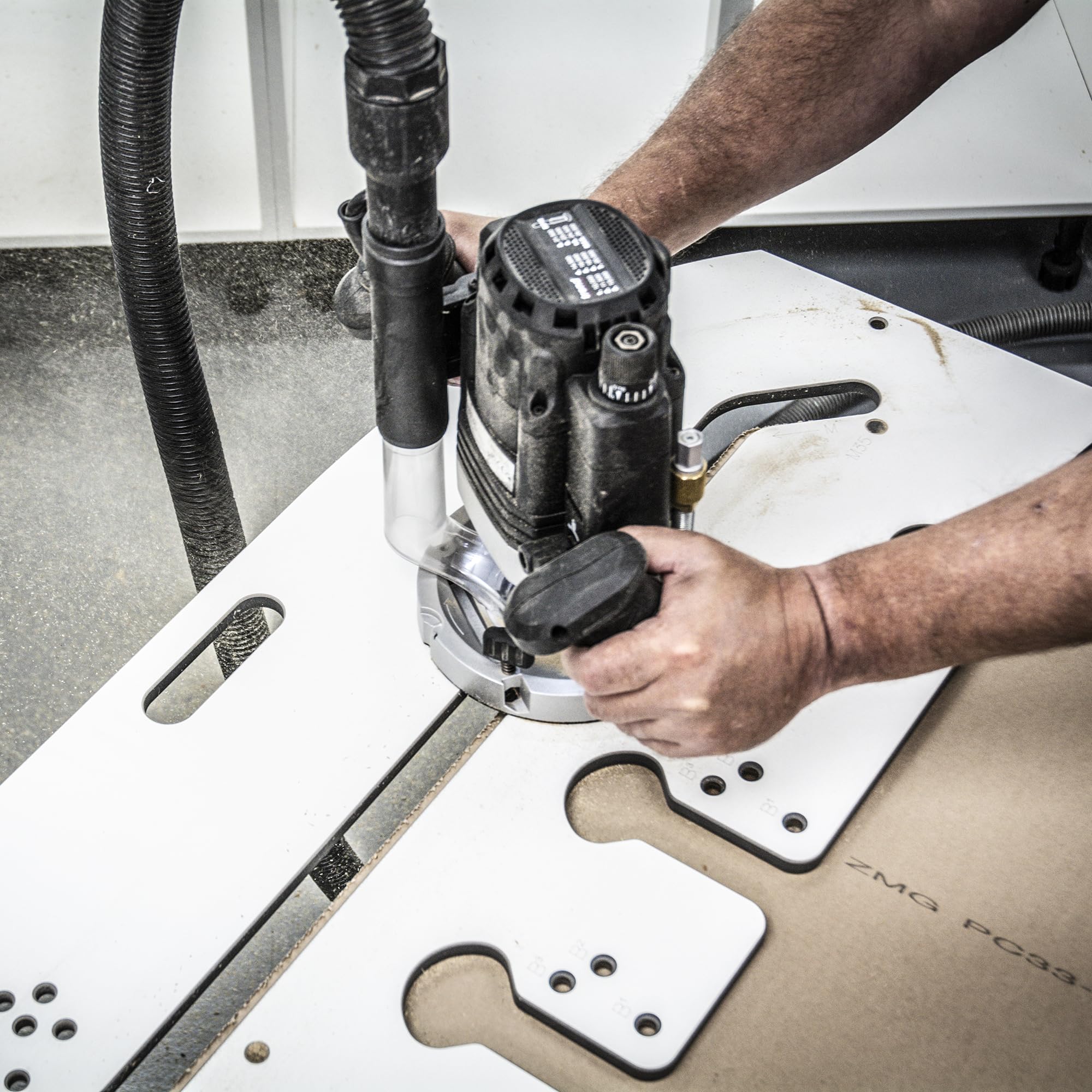 Trend guía de fresado para encimeras 700 mm Mason Mitre | Ideal para juntas de inglete Mason precisas en aglomerado laminado, madera y laminado de grado compacto, KWJ700/A