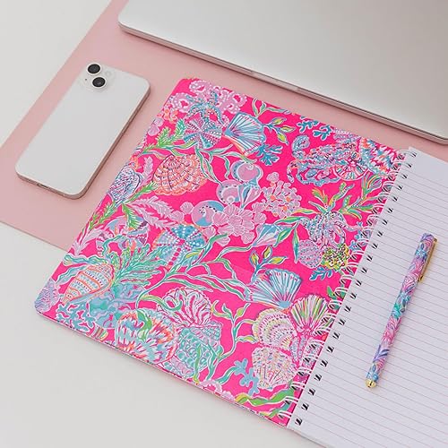 Miniatura 7 de Lilly Pulitzer Cuaderno grande de espiral de tapa dura rosa, 11 x 9.5 pulgadas con 160 páginas con rayas universitarias, Shell Me Something Good