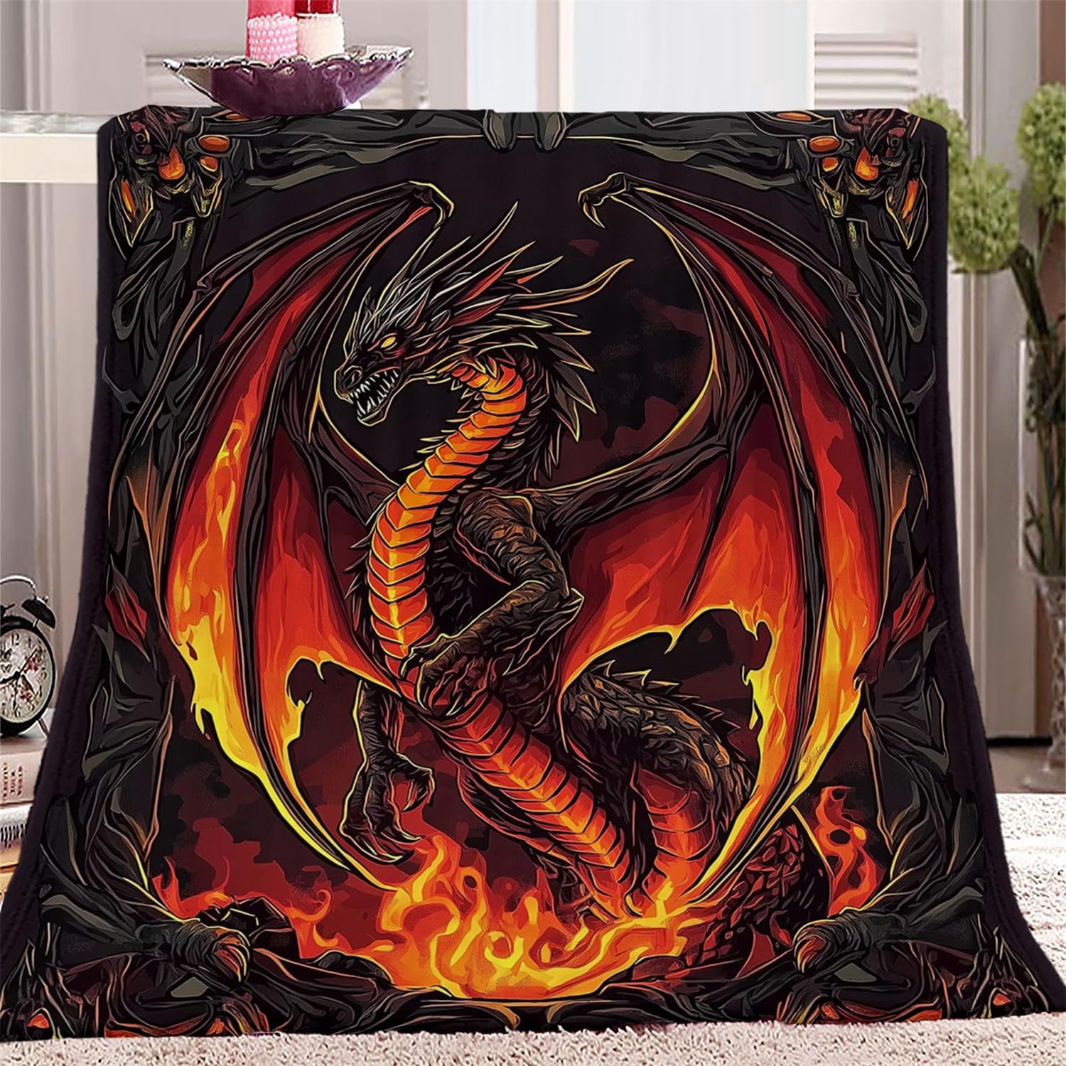 Decke 180 x 220 cm Kuscheldecken Sanft Flanell Weich Fleecedecke Dunkler Fantasy-Drache Bedruckte Decke für das Schlafzimmer Unschlagbar Weich Und Gemütlich Gold