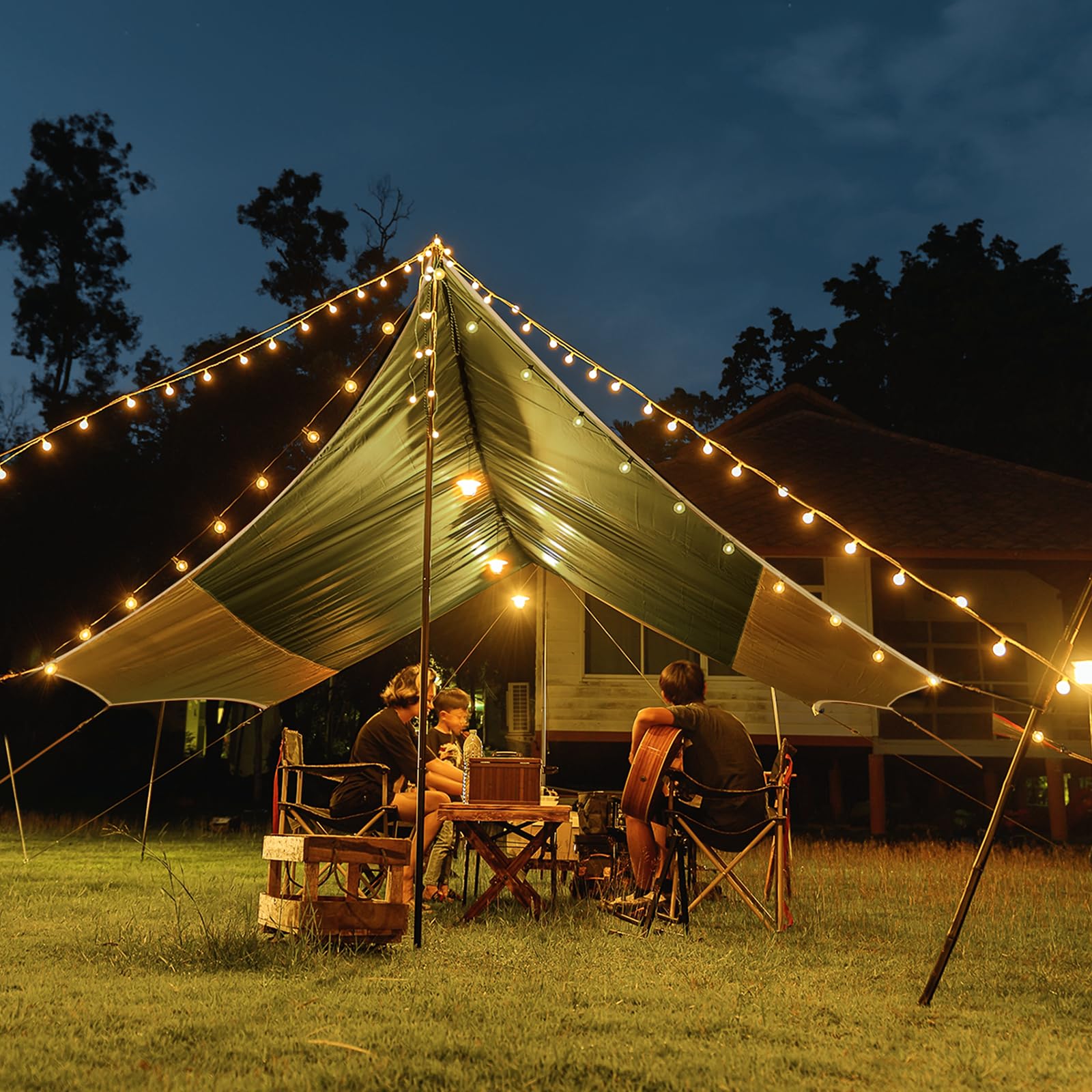 Bâche de Camping avec 2 poteaux,bâche imperméable PU2000+, UPF 50+, revêtement argenté, Toile imperméable avec œillets pour Camping, Backpacking, randonnée