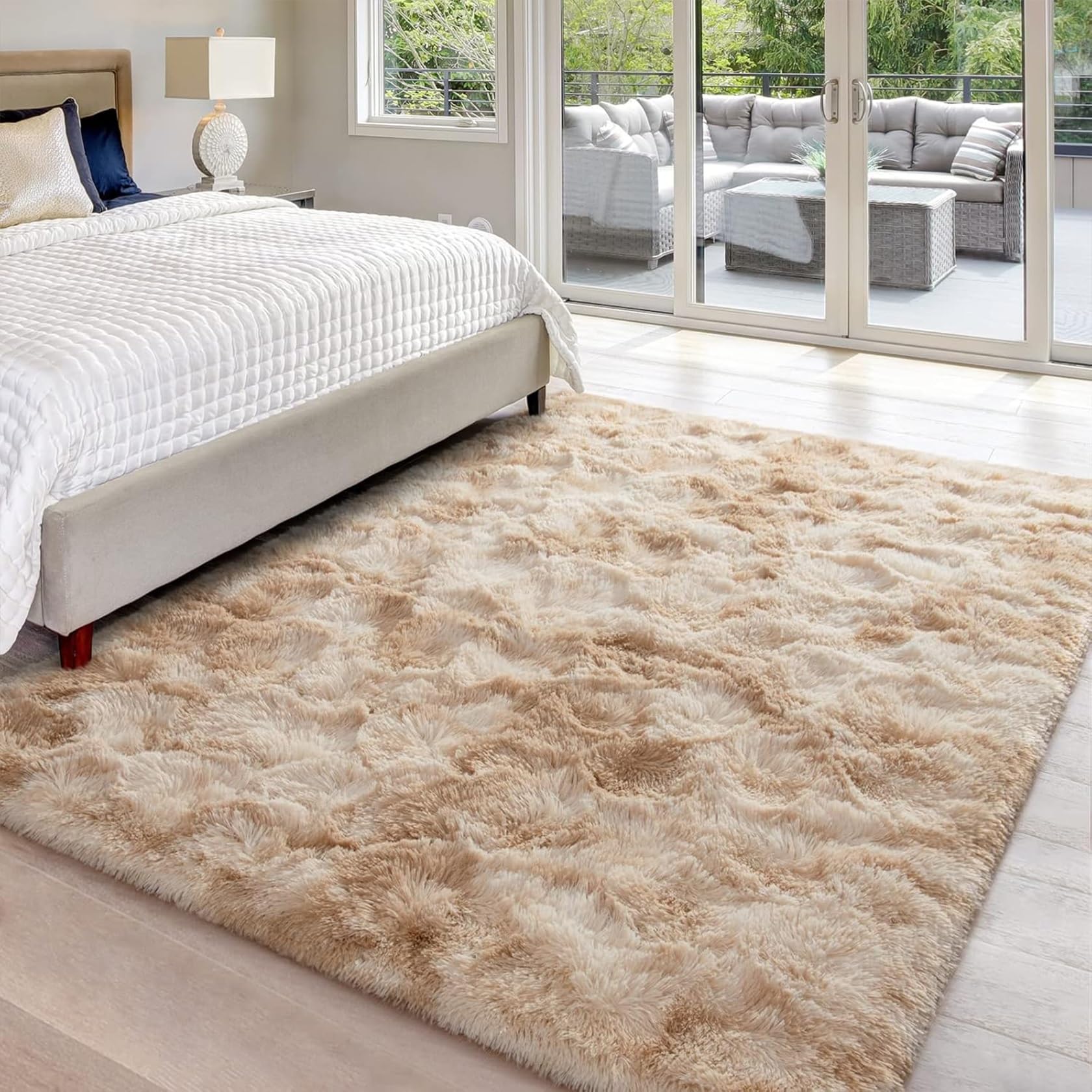 Tapis de salon anti-froid beige moelleux et personnalisable pour chambre