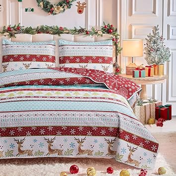 Hailea Christmas Quilt Set Twin Size Lodge Moose Reindeer Xmas Bedspread Coverlet Lightweight Cabin Elk Quilts Red Green Rustic Deer Bedding Holiday Xmas Home Decor with 2 Pillow Shams