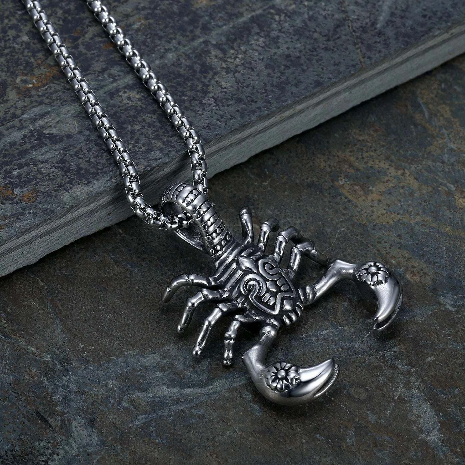 rgulus Regulus Men Pendant Boys Chain Locket Scorpion Locket Rhodium Alloy-picture-11