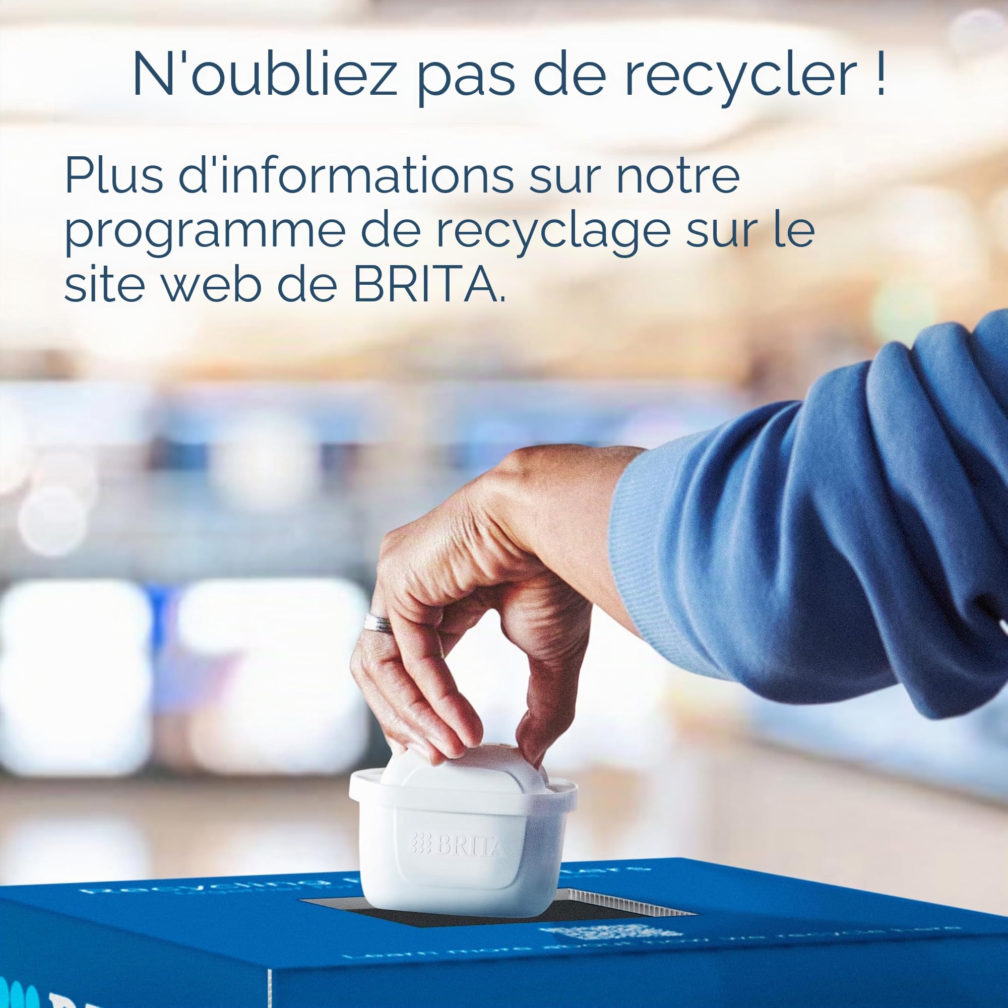 BRITA Carafe Filtrante- Style Essential XL - Bleue - 2.4 L - avec 1 x Maxtra Pro Pure Performance