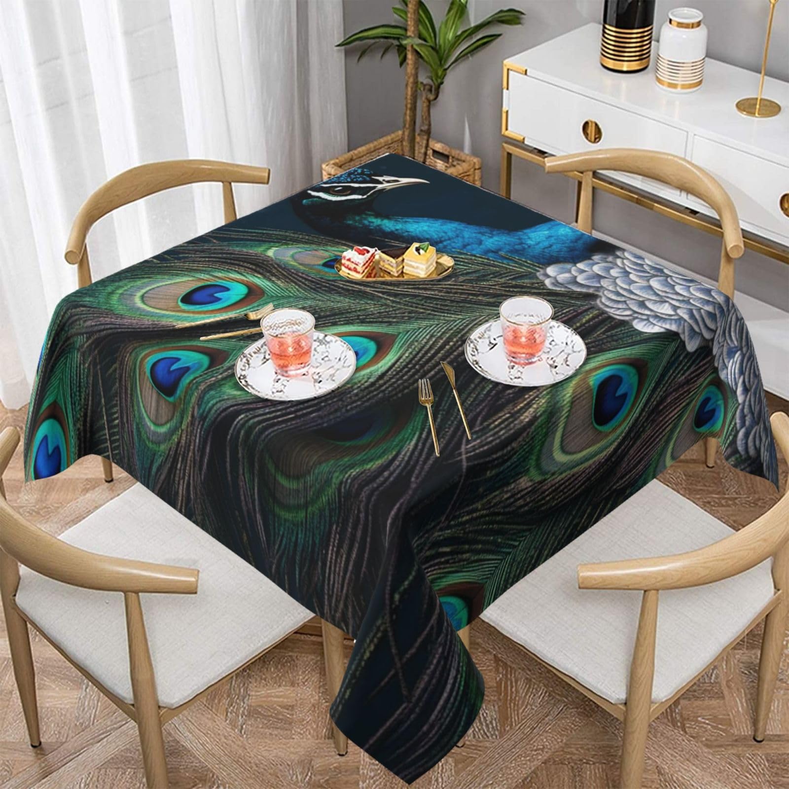 Nappe carrée anti-tache en plumes de paon bleu pour en finir avec les corvées de lessive