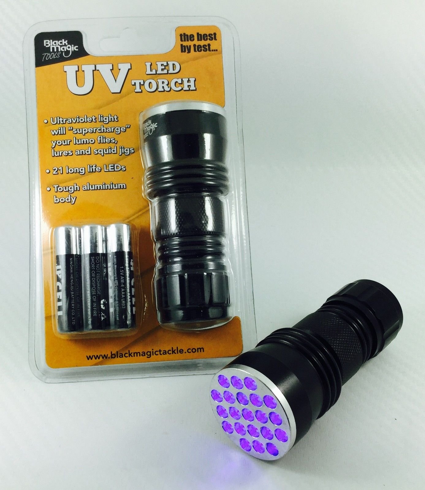 BLACK MAGIC LURES SUPERCHARGER UV LED TORCH