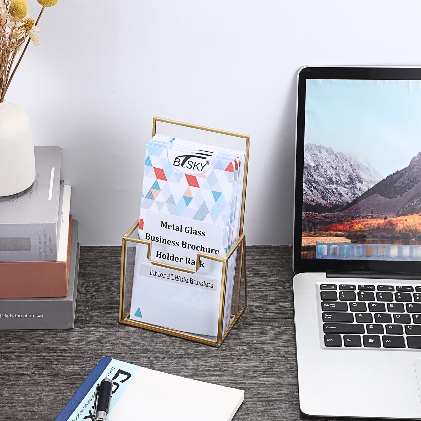 SUMTree Gold Metal Glass Brochure Holder Stand Countertop Literature Holder Display Stand Pamphlets Flyers Storage Holder, 23 * 8 * 23.8cm