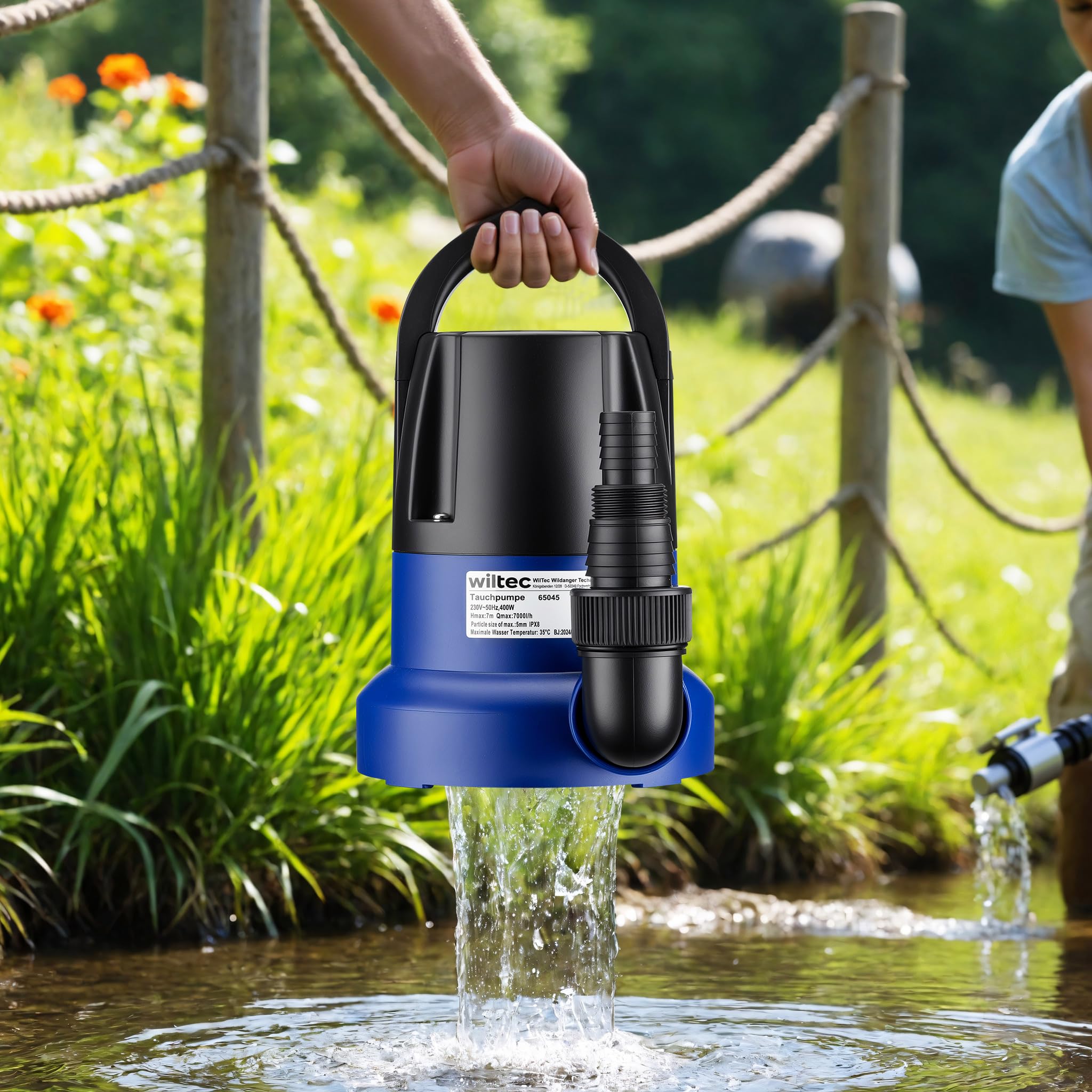 Wiltec Pompe à eau immergée à aspiration plate 400 W – Jusqu’à 1 mm – 7000 l/h – Refoulement max. 7 m, profondeur max. 7 m – Capteur de niveau d’eau – Pompe submersible Eau propre