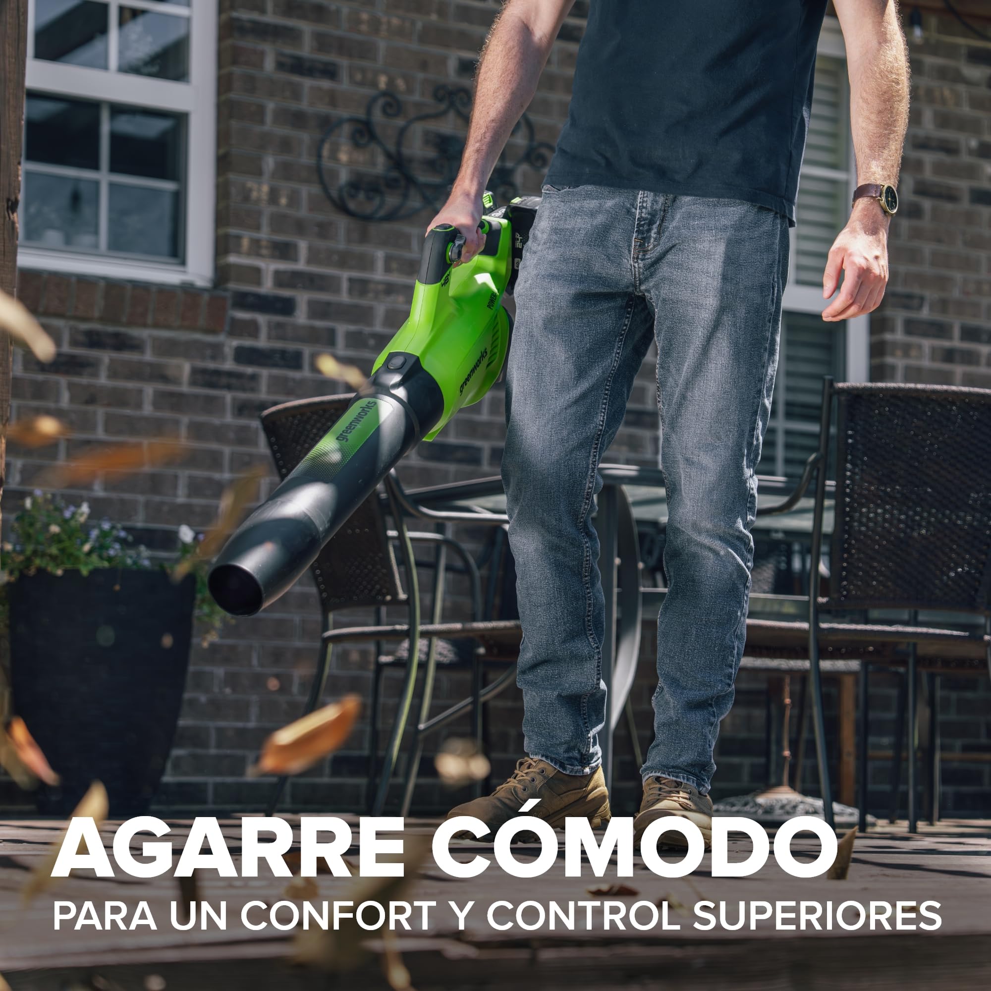 Greenworks 48V(24V x 2) Soplador de Hojas a Batería Axial, con Motor sin Escobillas, Función Turbo, 217 km/h, 16,4 m³/min SIN Dos de Las Baterías de y Cargador, Garantía de 3 Años BL48L00-01