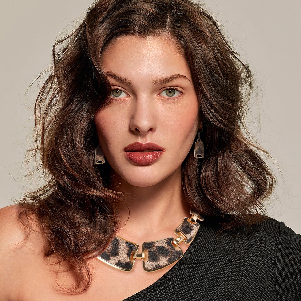 IMIKEYA Luxurious Leopard Print Necklace Earring Set Metal Jewelry for Women for Special Events Daily Wear, 38.00X3.50X0.50CM, Metal, alloy - Image 9